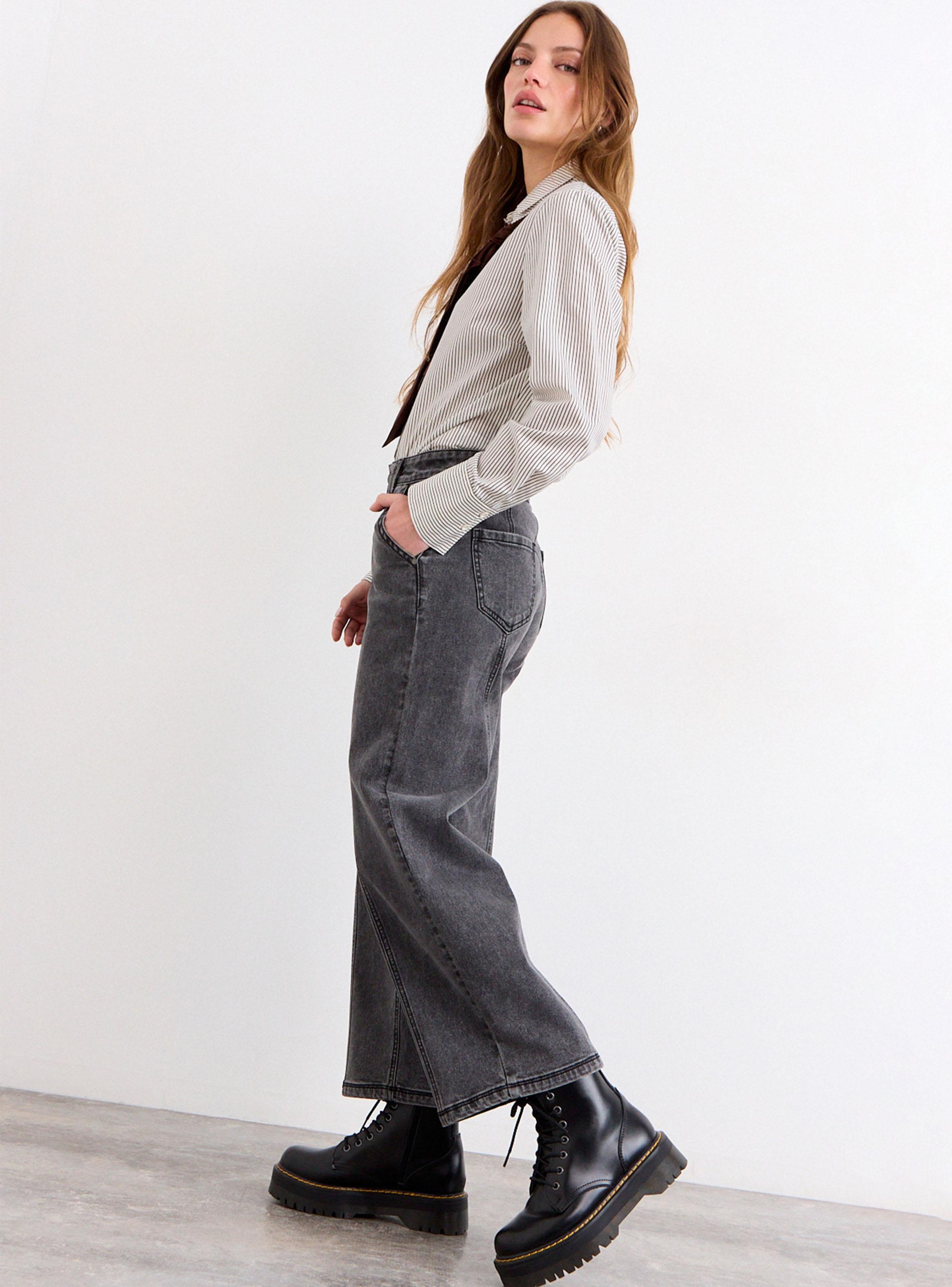Jeans Liso con Cierre-4