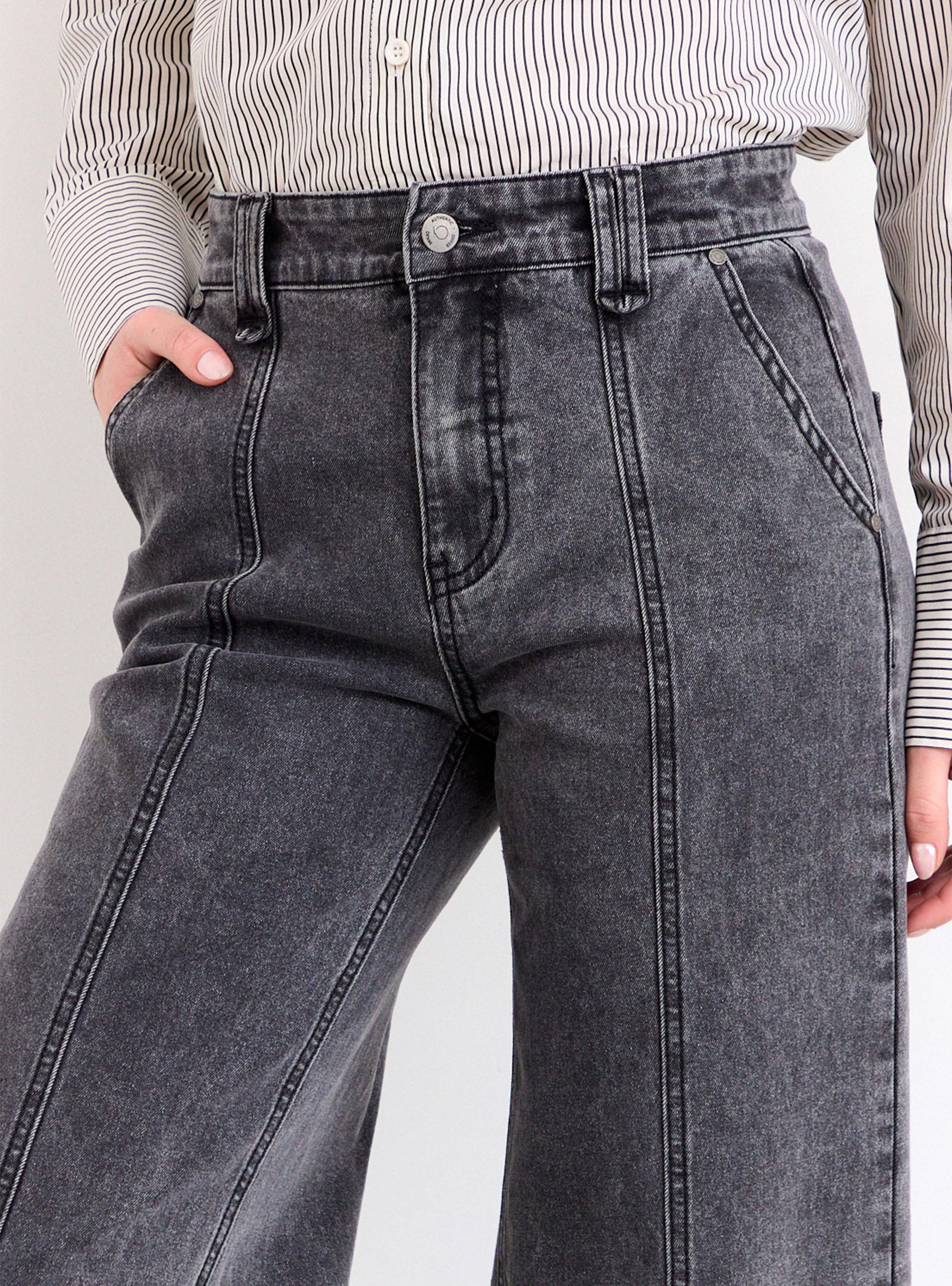 Jeans Liso con Cierre-2
