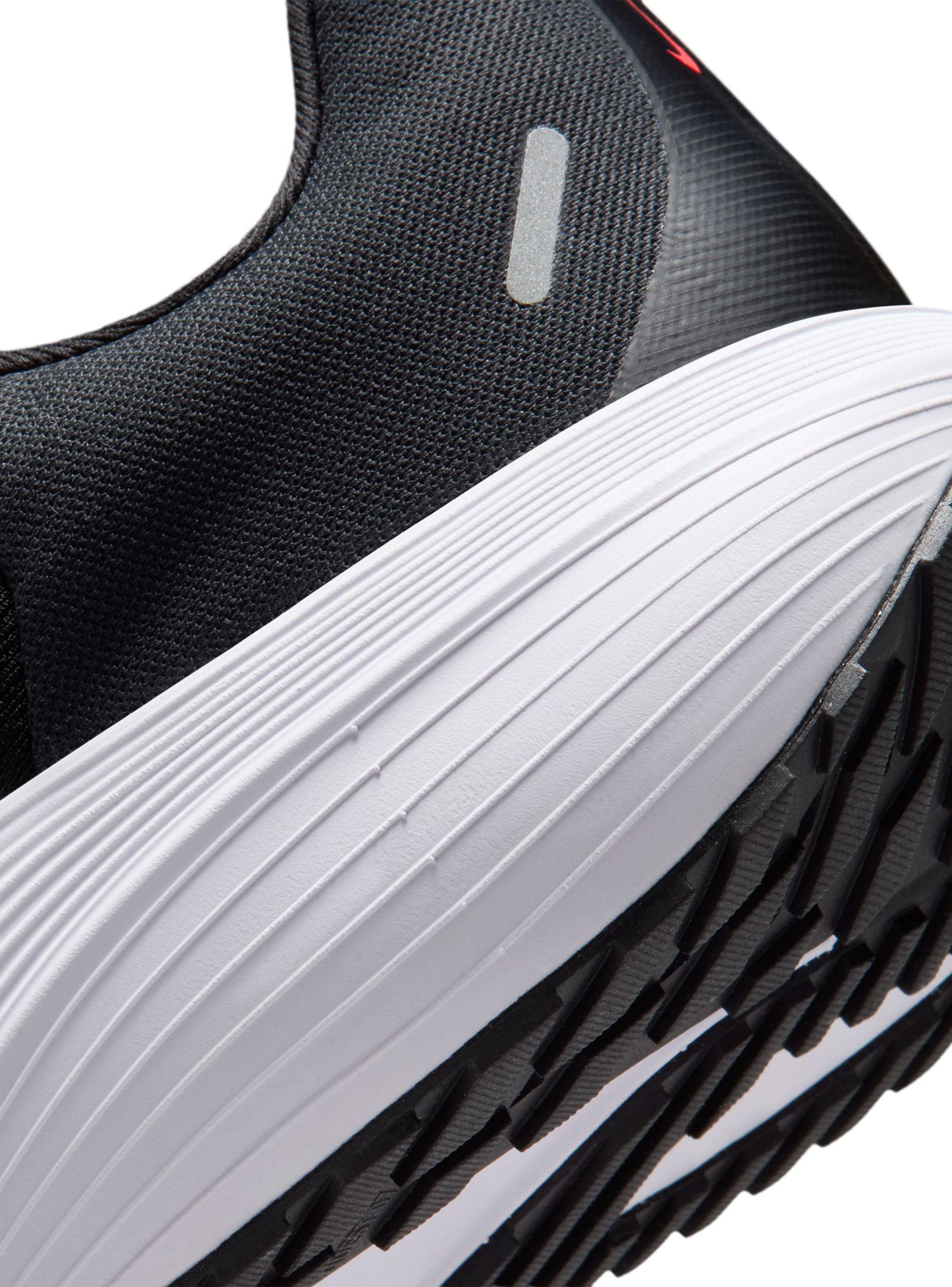Zapatilla Running Negro Quest 7 Hombre-3