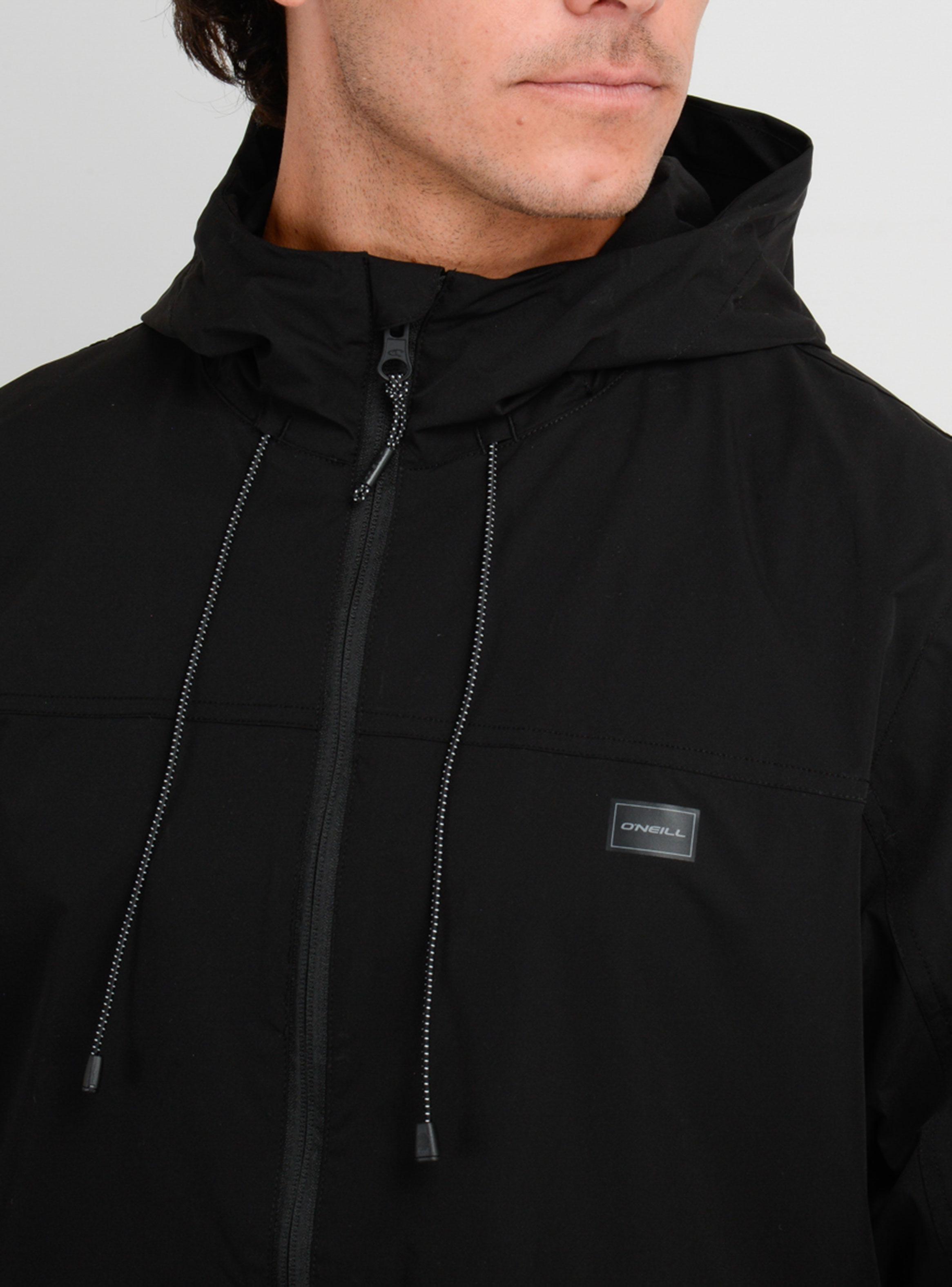 Cortaviento Capucha Regular Fit Unicolor-3