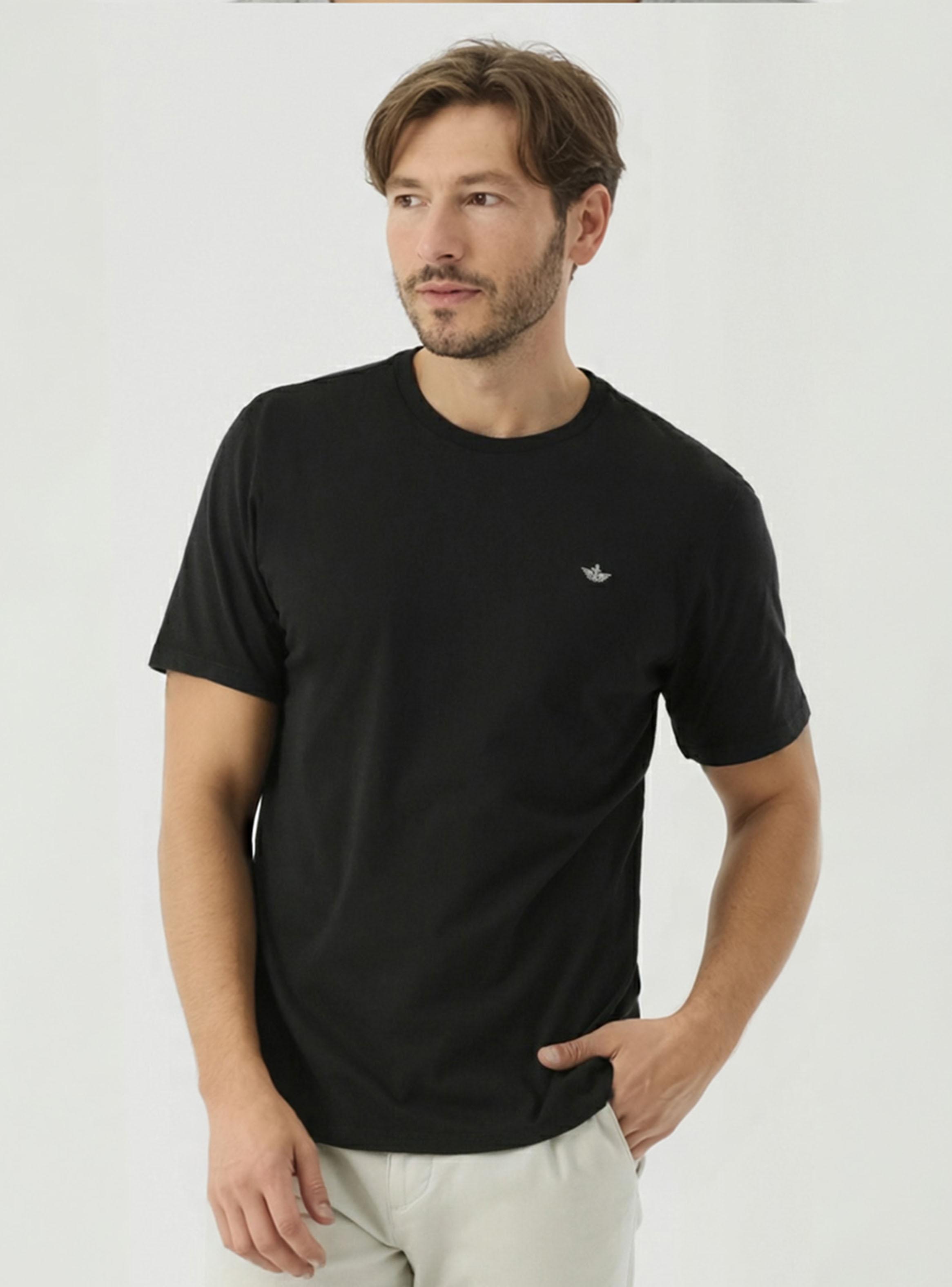 Polera Manga Corta Logo Wing And Anchor Dkr-0