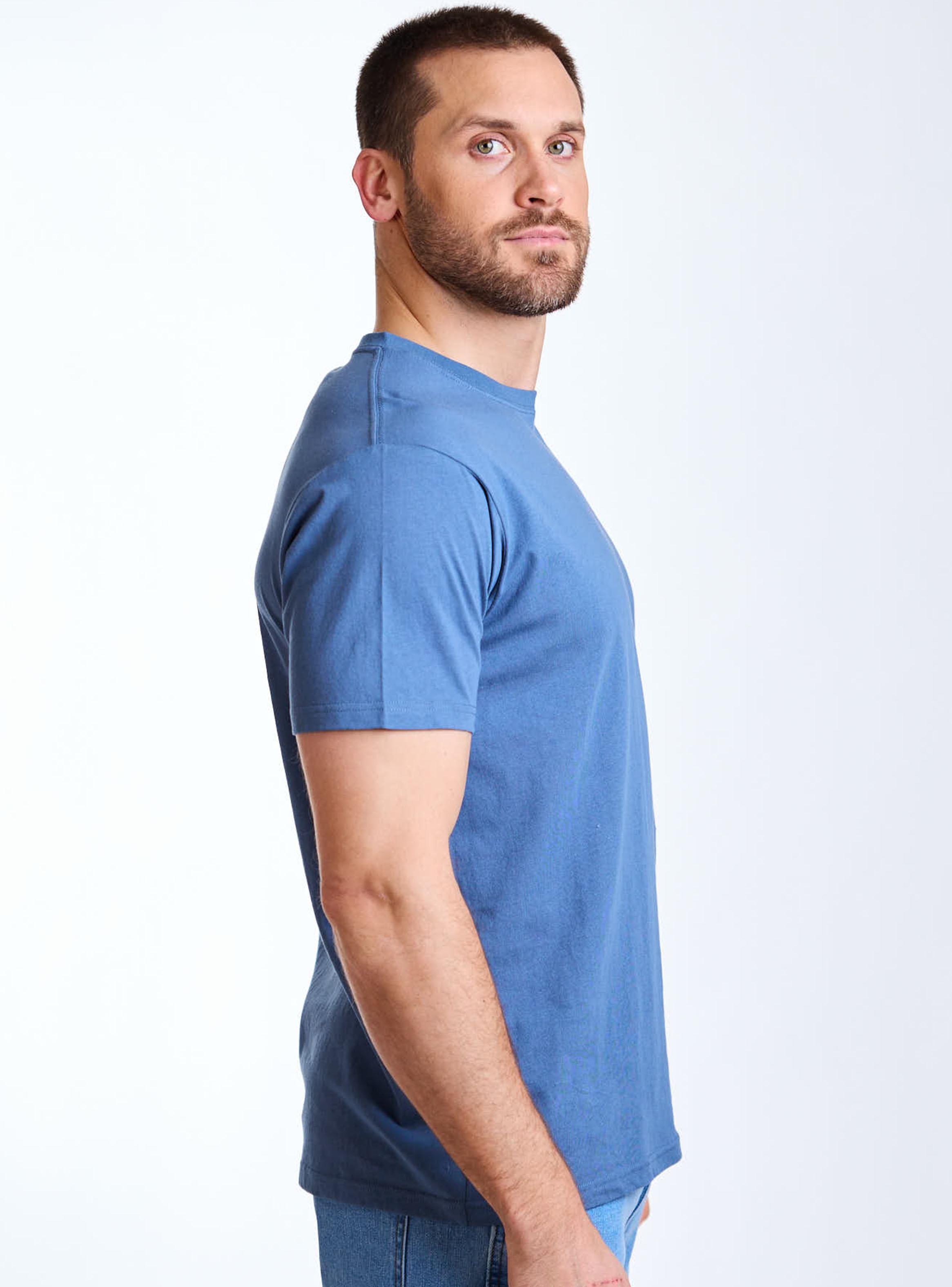 Polera Manga Corta Estampado en Espalda-2