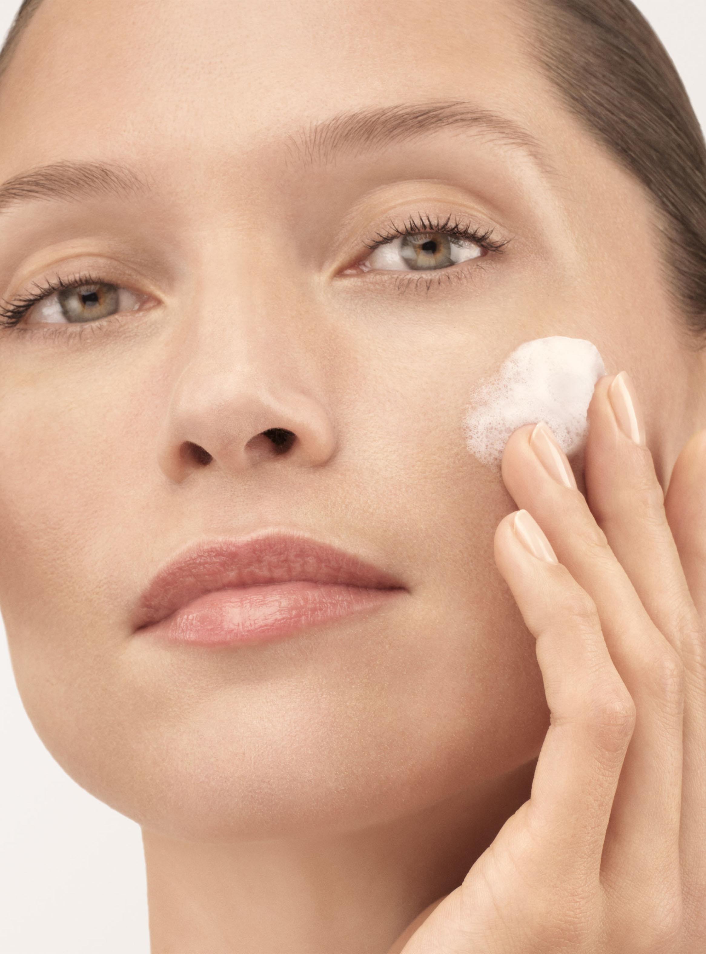 Limpiador Facial Absolue Rose 80 Balm To Foam 150 ml-2