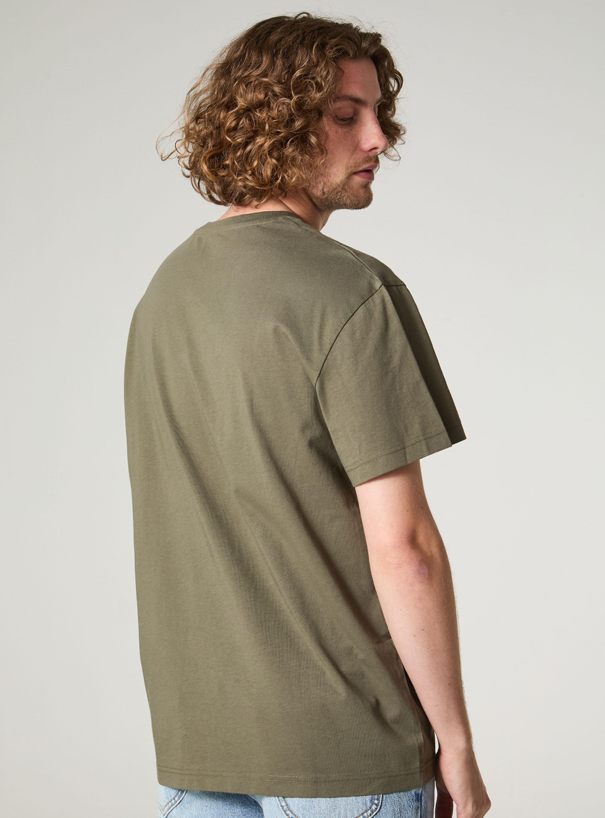 Polera Manga Corta Cuello Redondo Algodón Logo Estampado-1