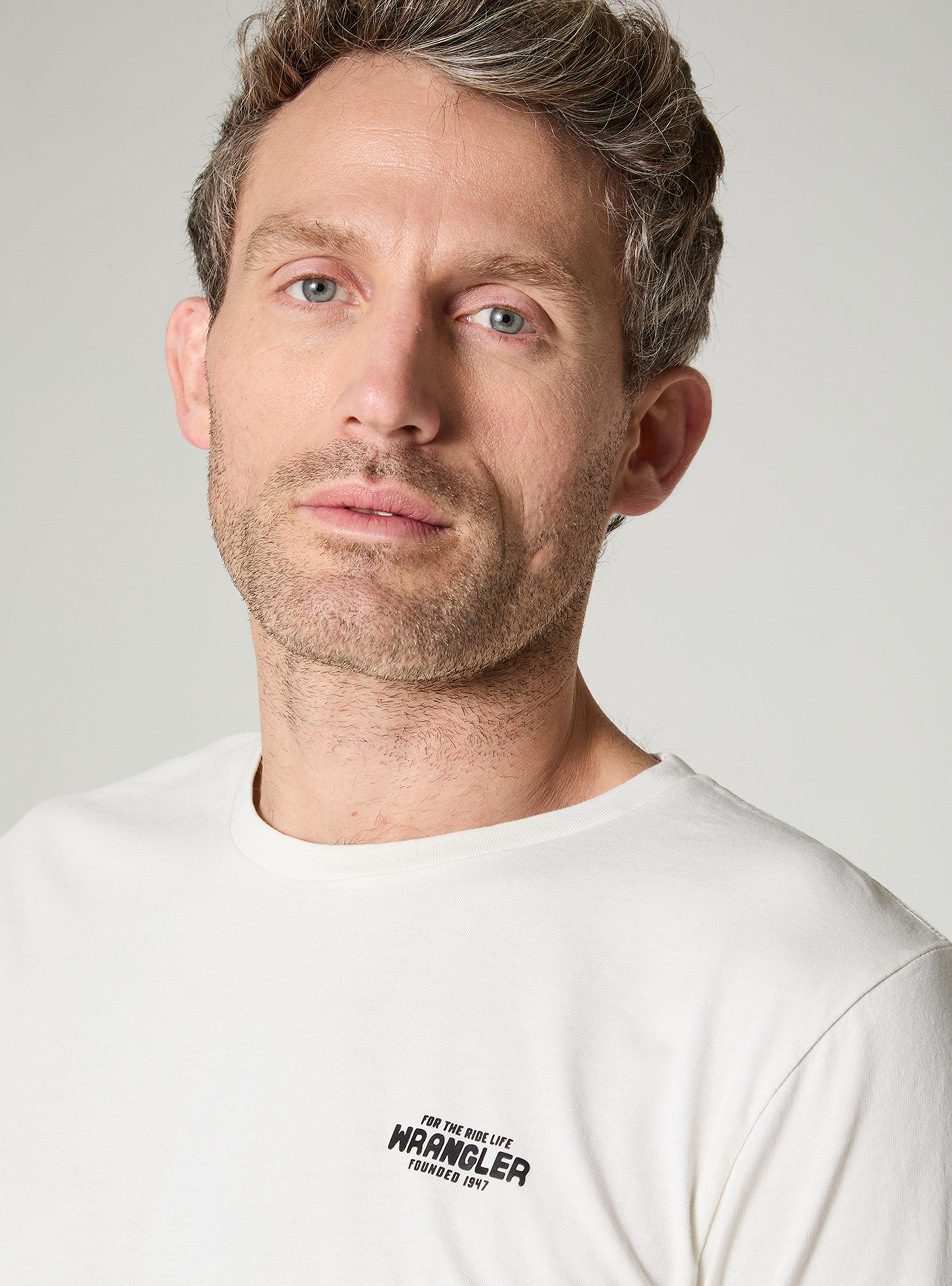 Polera Lisa con Logo Algodón Manga Corta-2