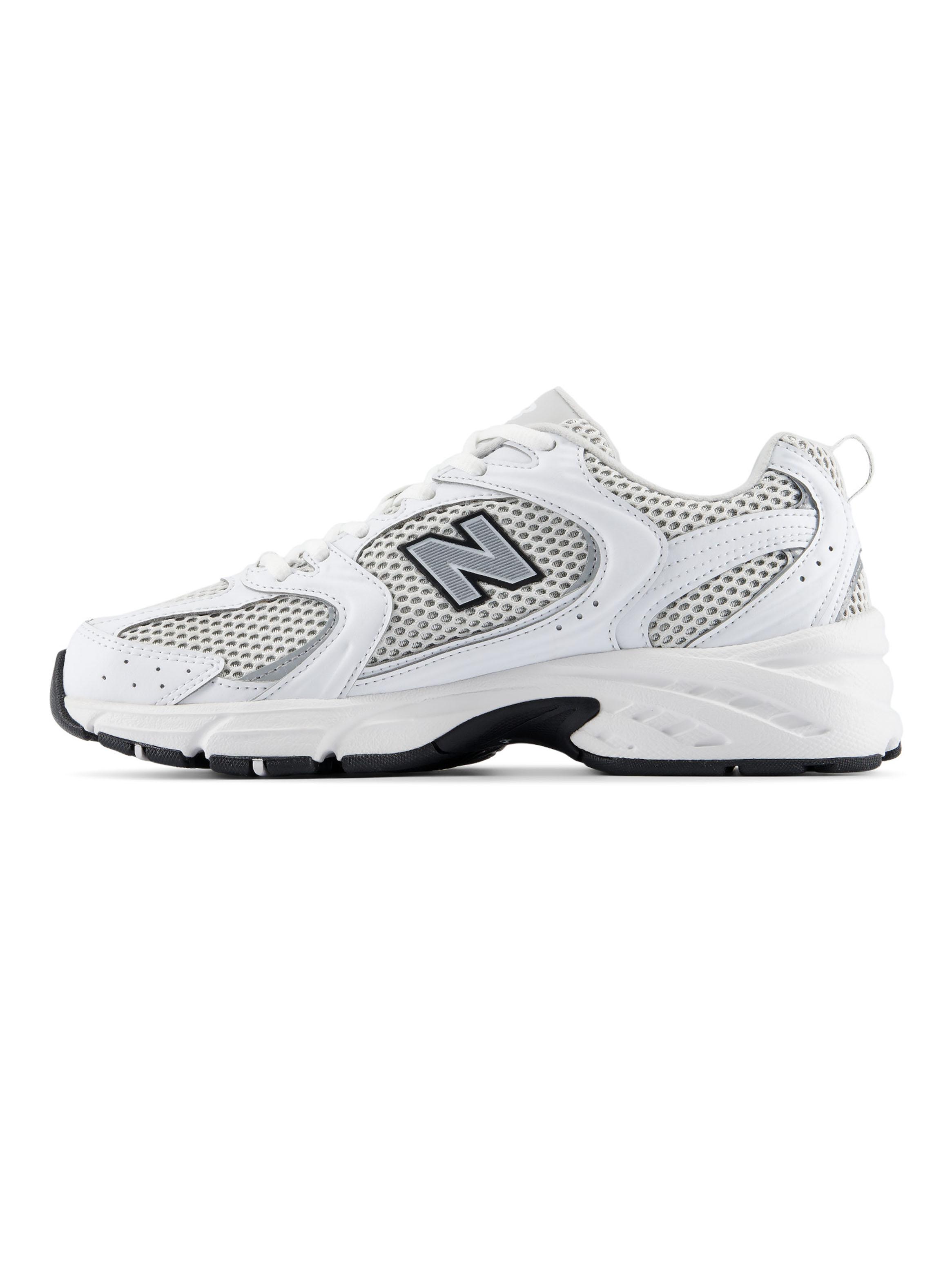Zapatilla Urbana Logo U530Klb Mujer-2