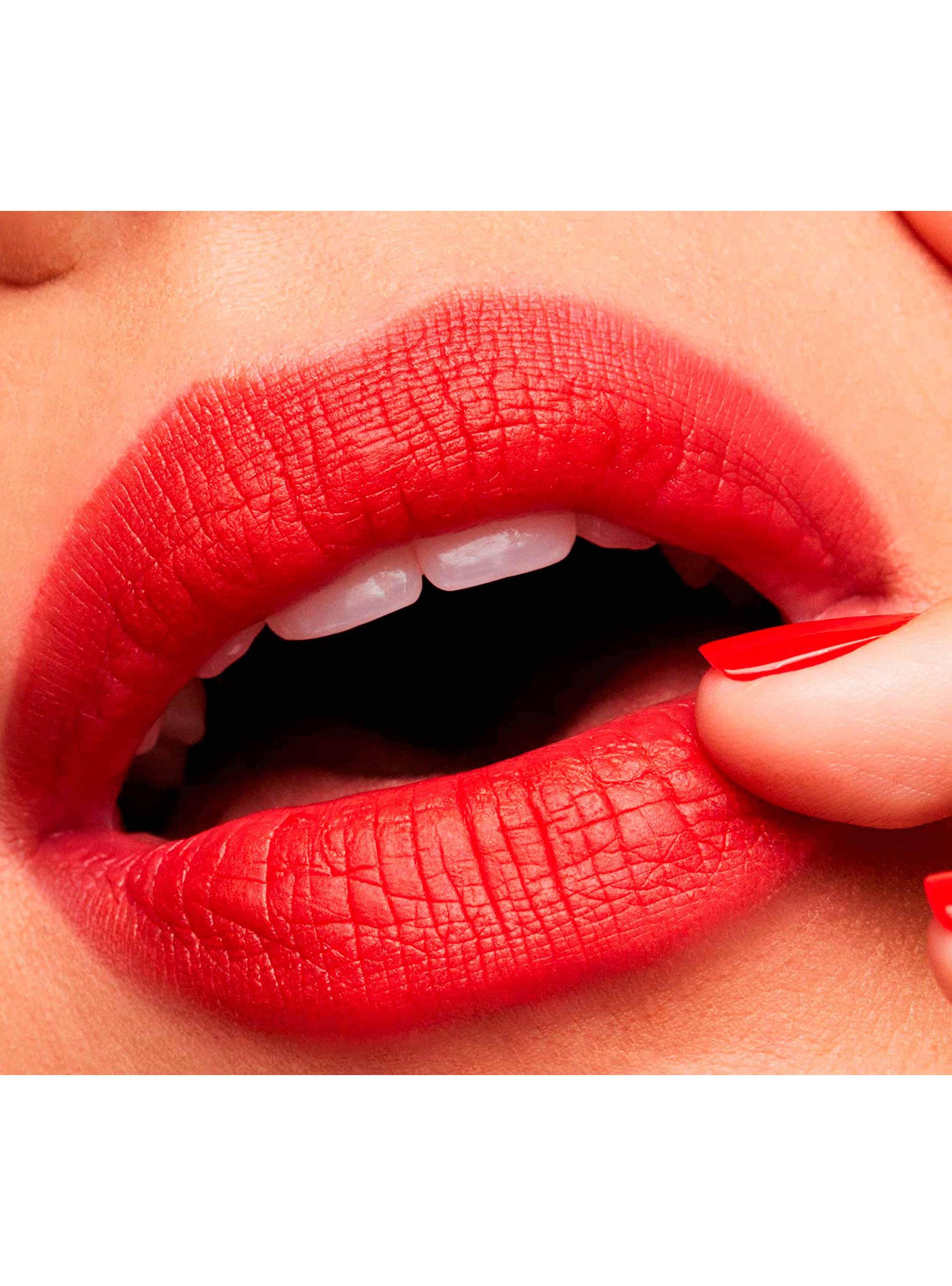 Labial Retro Matte Tono Dangerous-2