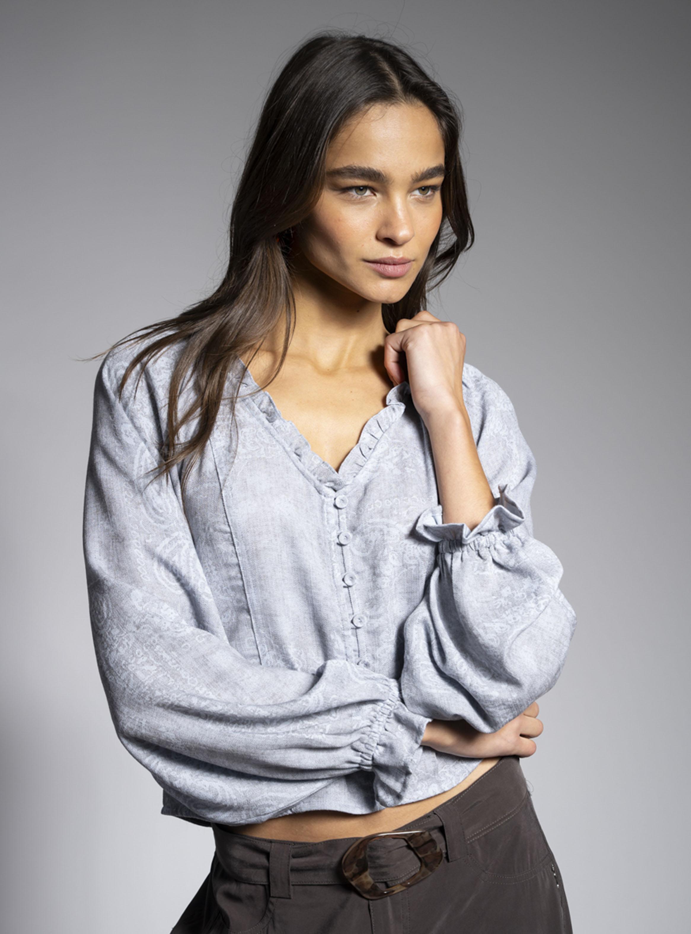 Blusa Isabeau Celeste-2