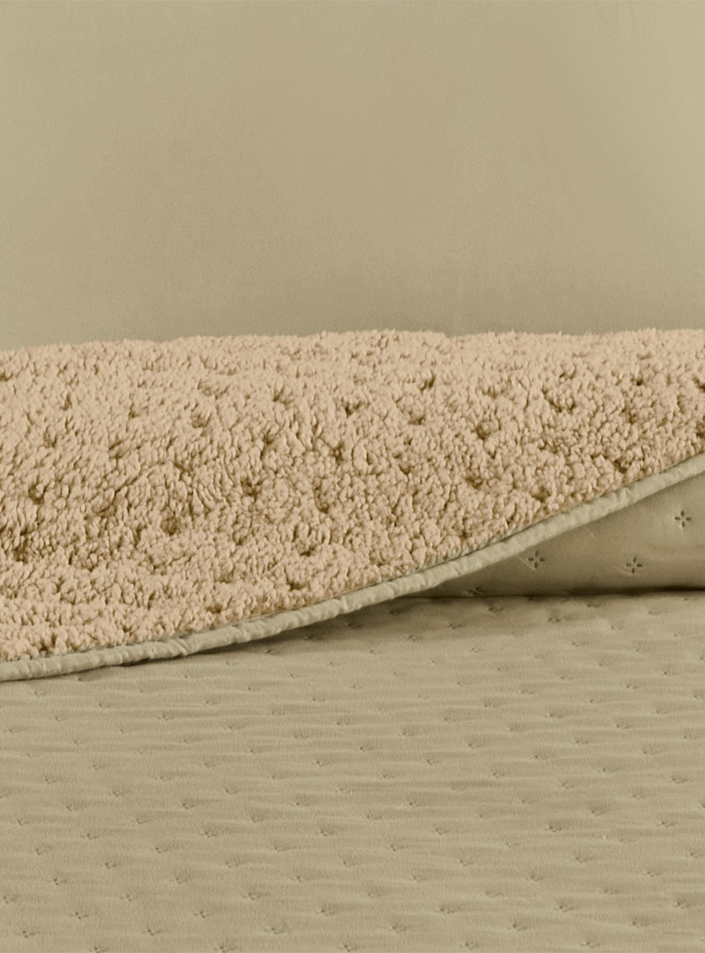 Quilt Sherpa Súper King Roma Taupe-1