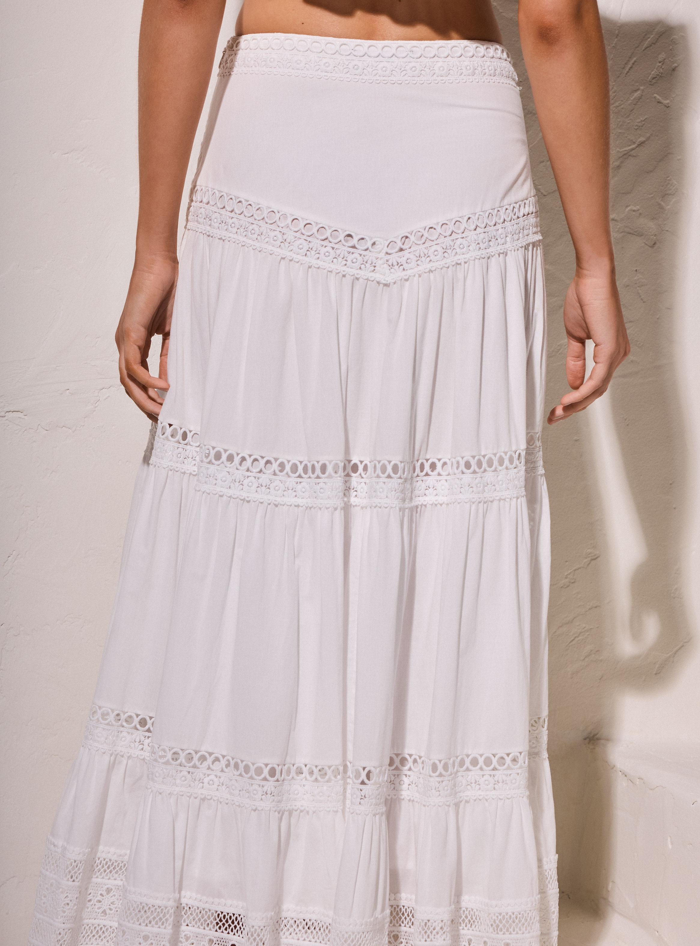 Falda Maxi Bordado Acanalado Colección María Pombo-3