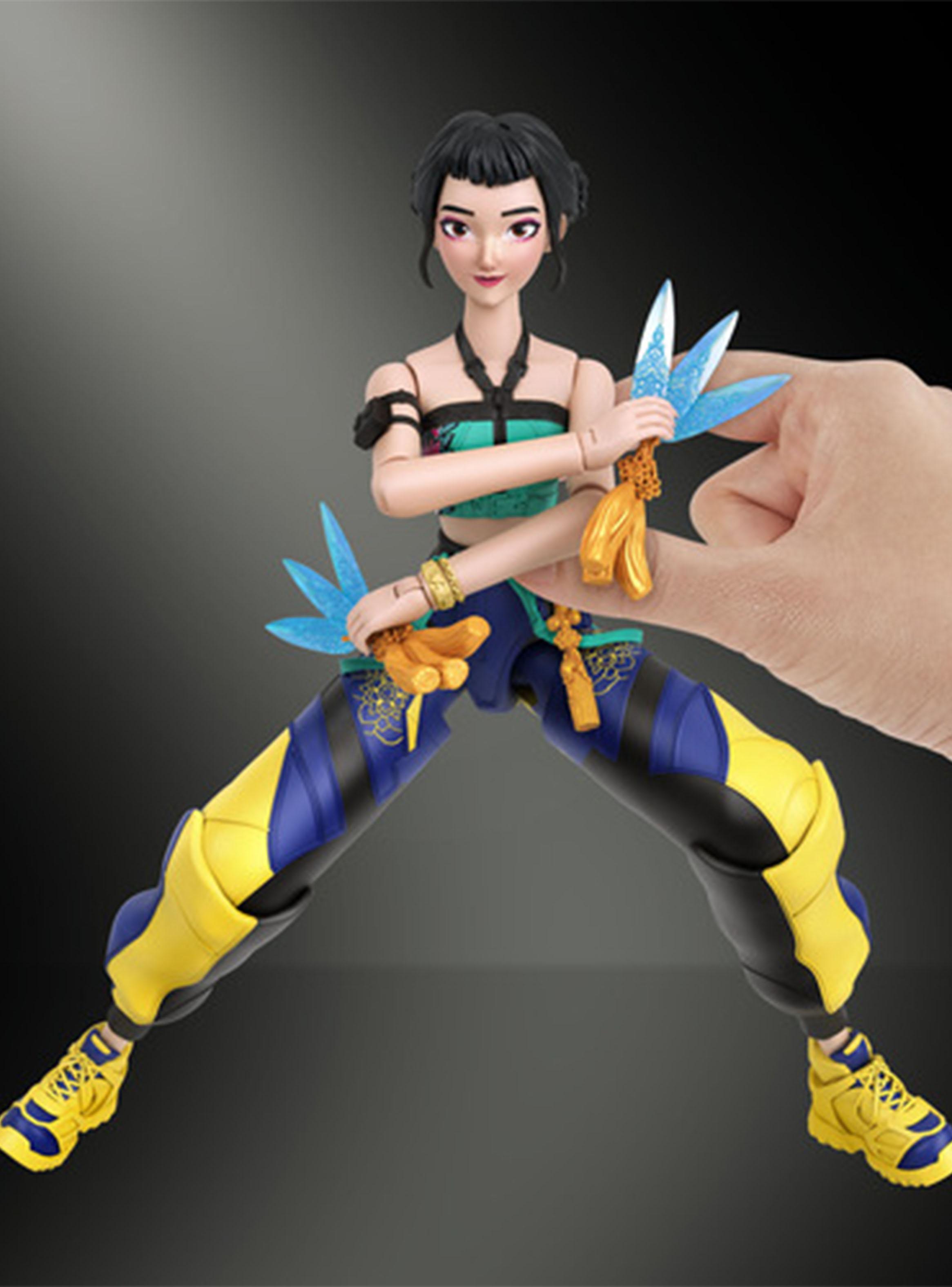 Figura de Acción Zoey con Accesorios 16 cm-4