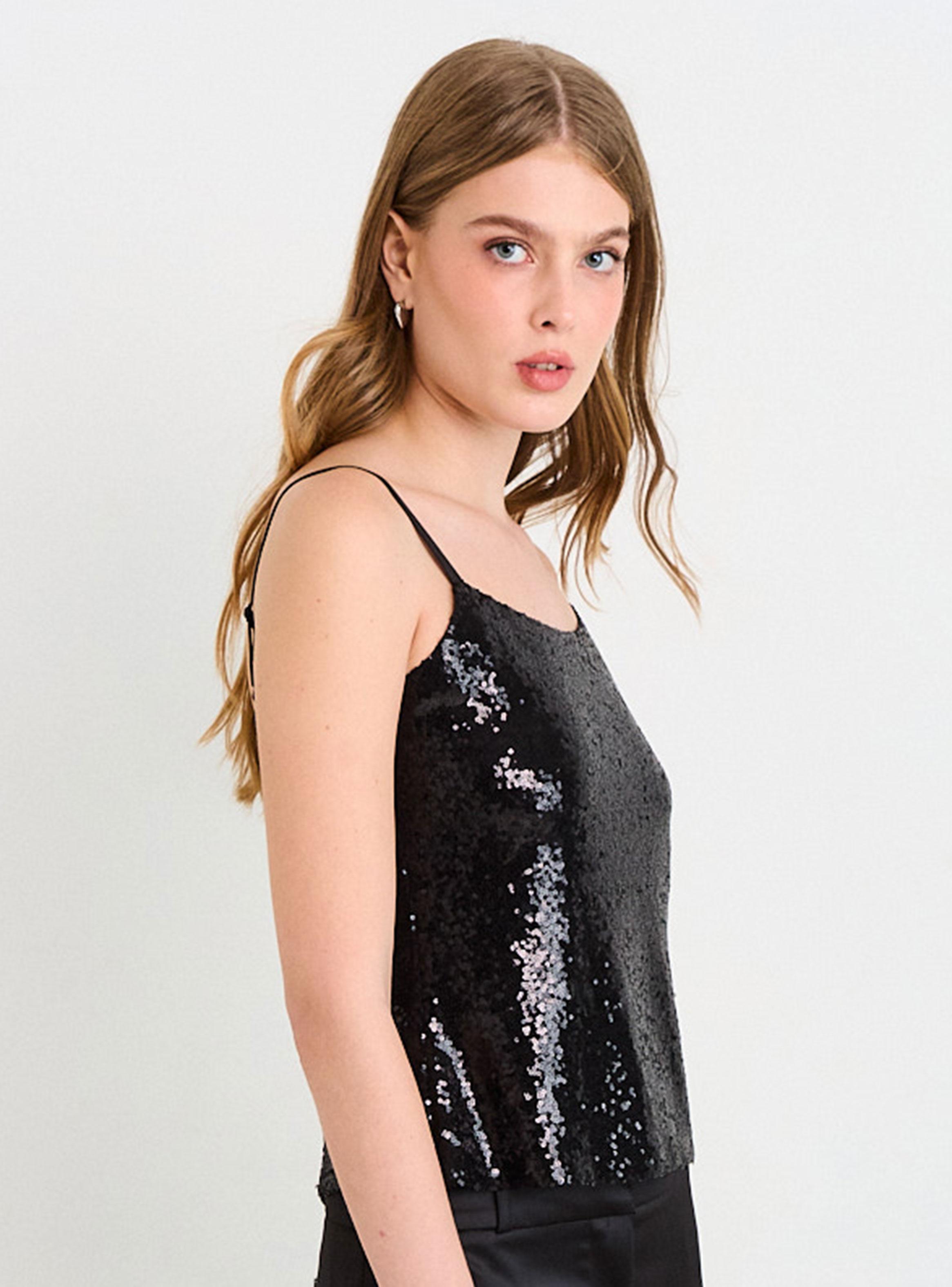 Blusa Lisa con Textura Arrugada-2