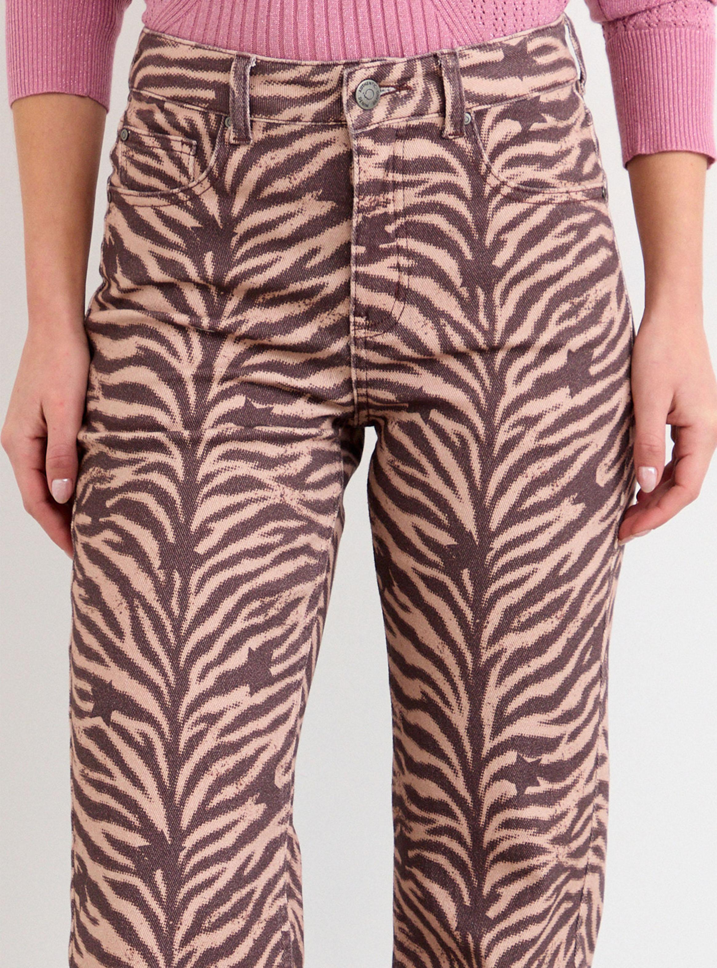 Jeans Fantasía Flare Fit Medio-3