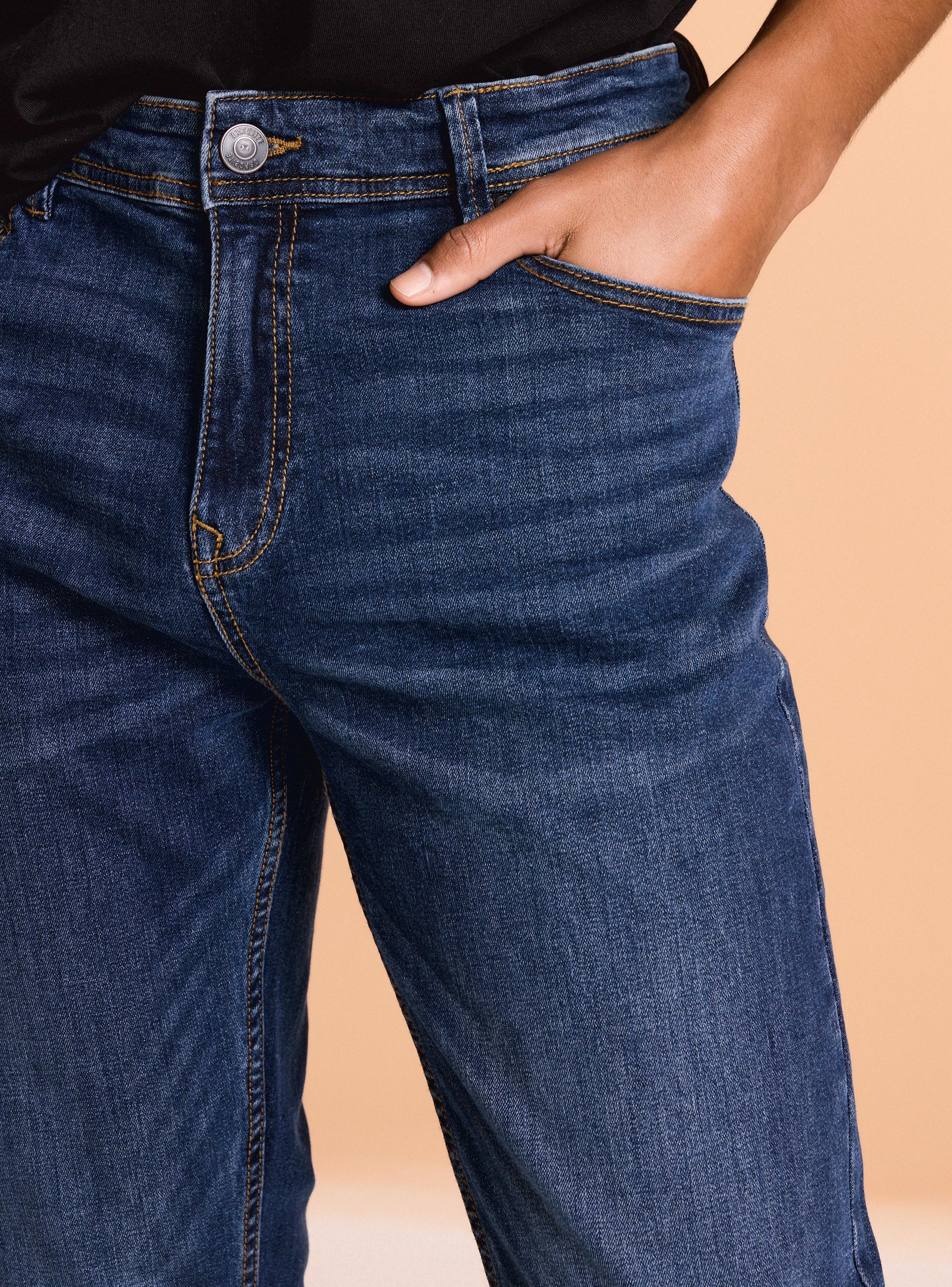 Jeans Tiro Medio Regular Fit Lavado-2