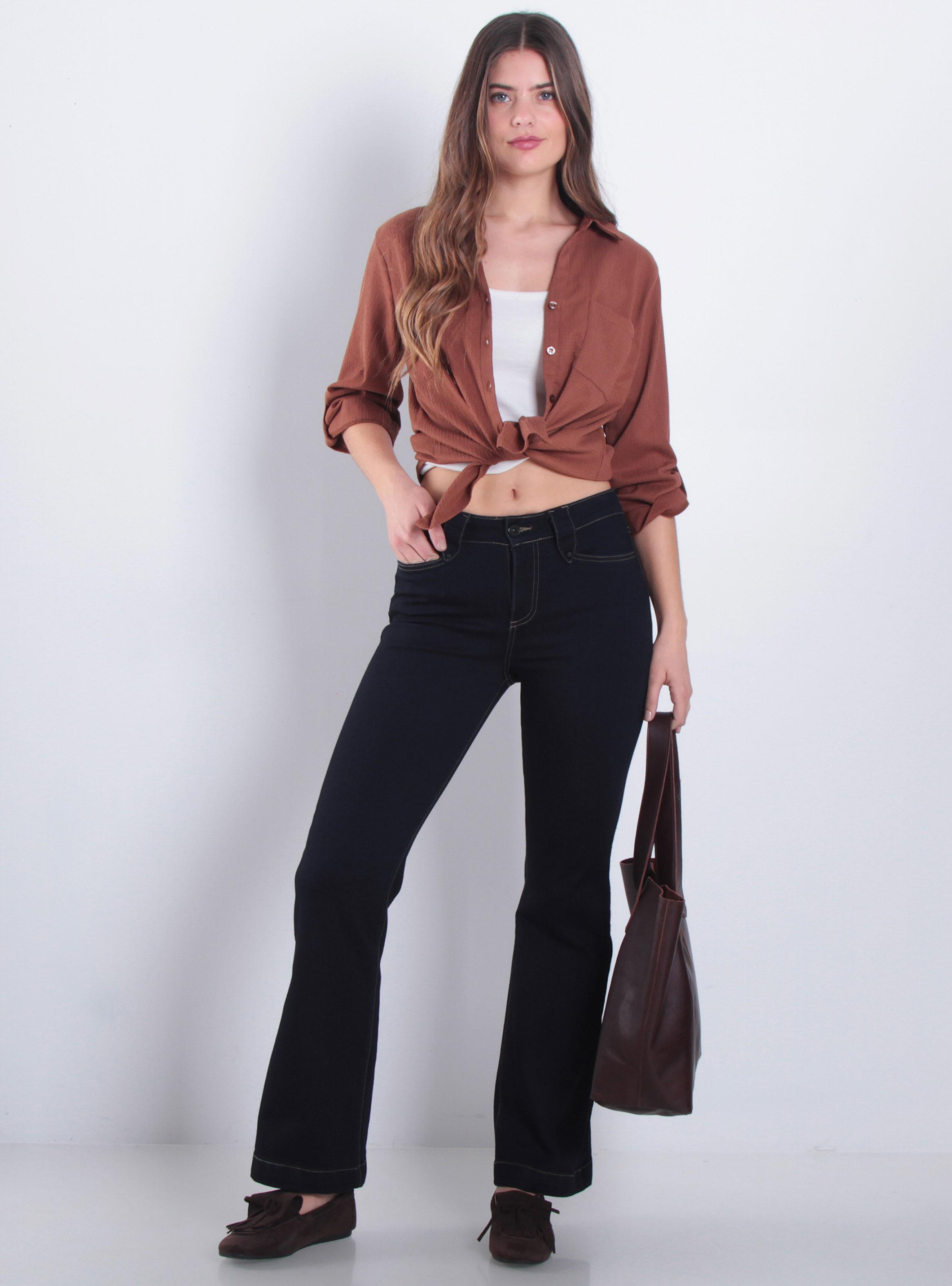 Jeans Flare de Tiro Alto con Pretina y Botón-3