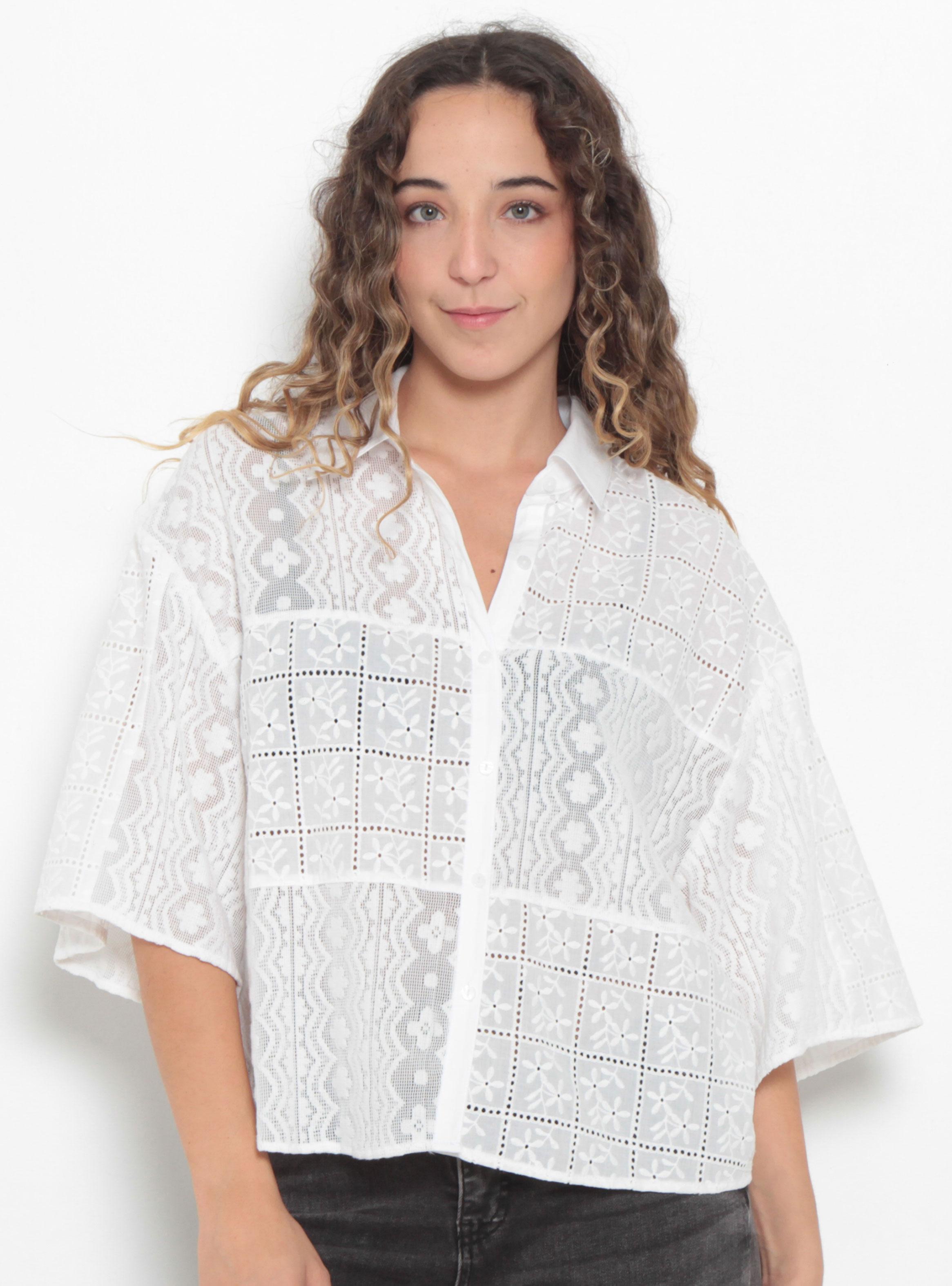 Blusa Manga Corta Embroidery Abotonada Delantero-0