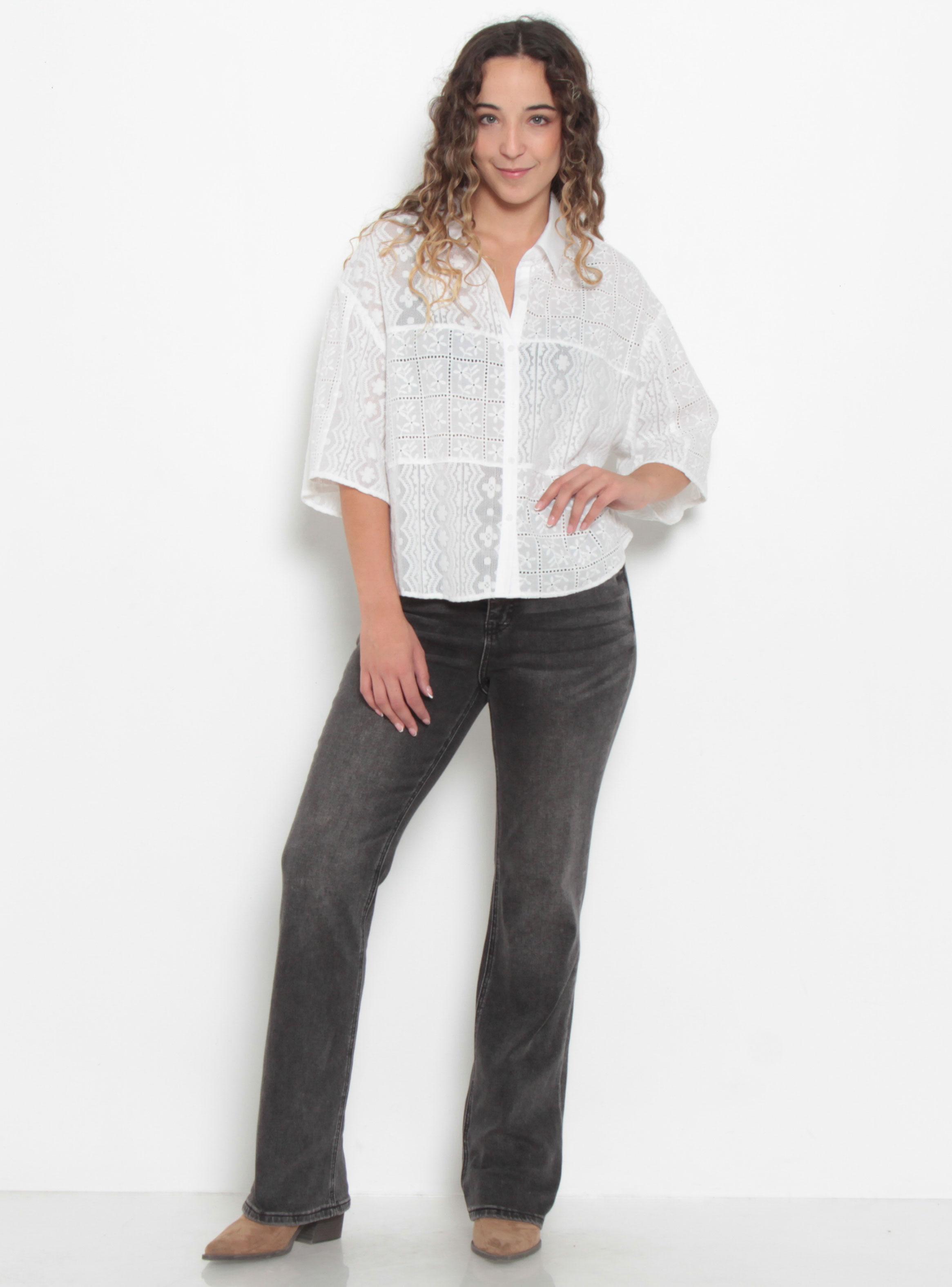 Blusa Manga Corta Embroidery Abotonada Delantero-3