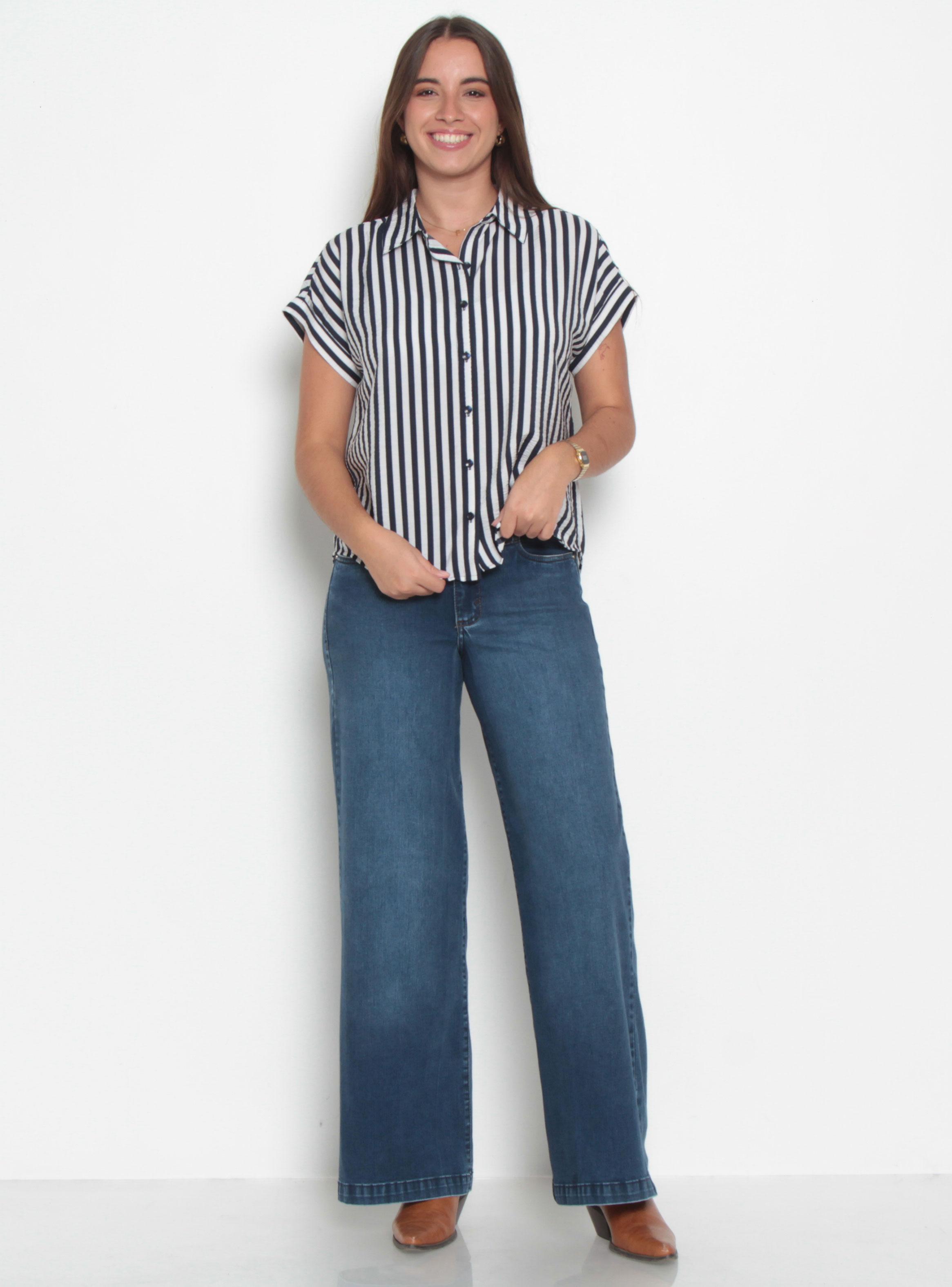 Blusa Listada con Botones-3