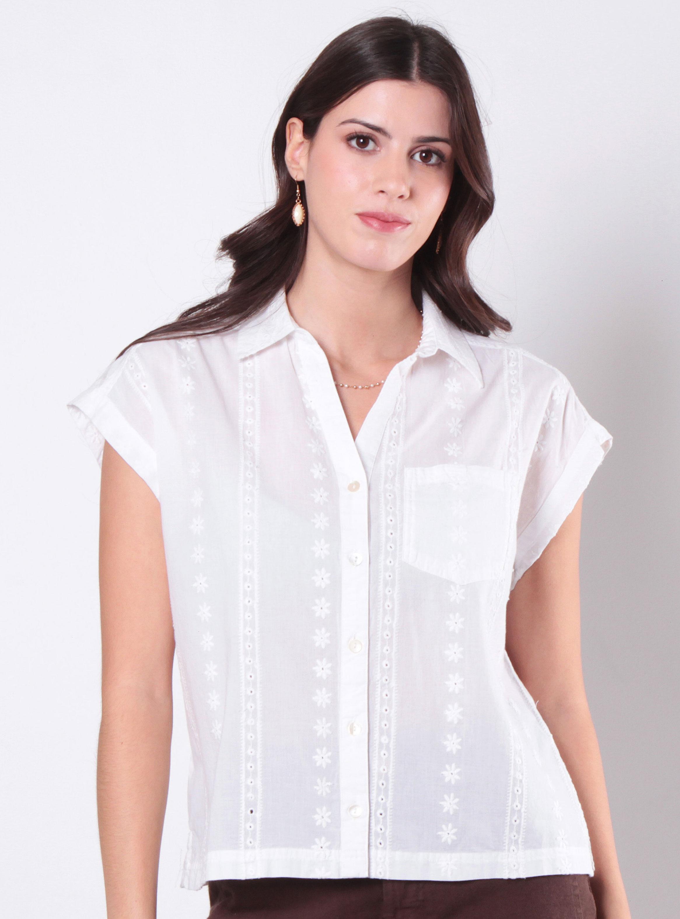 Blusa Embroidery Abotonada-0