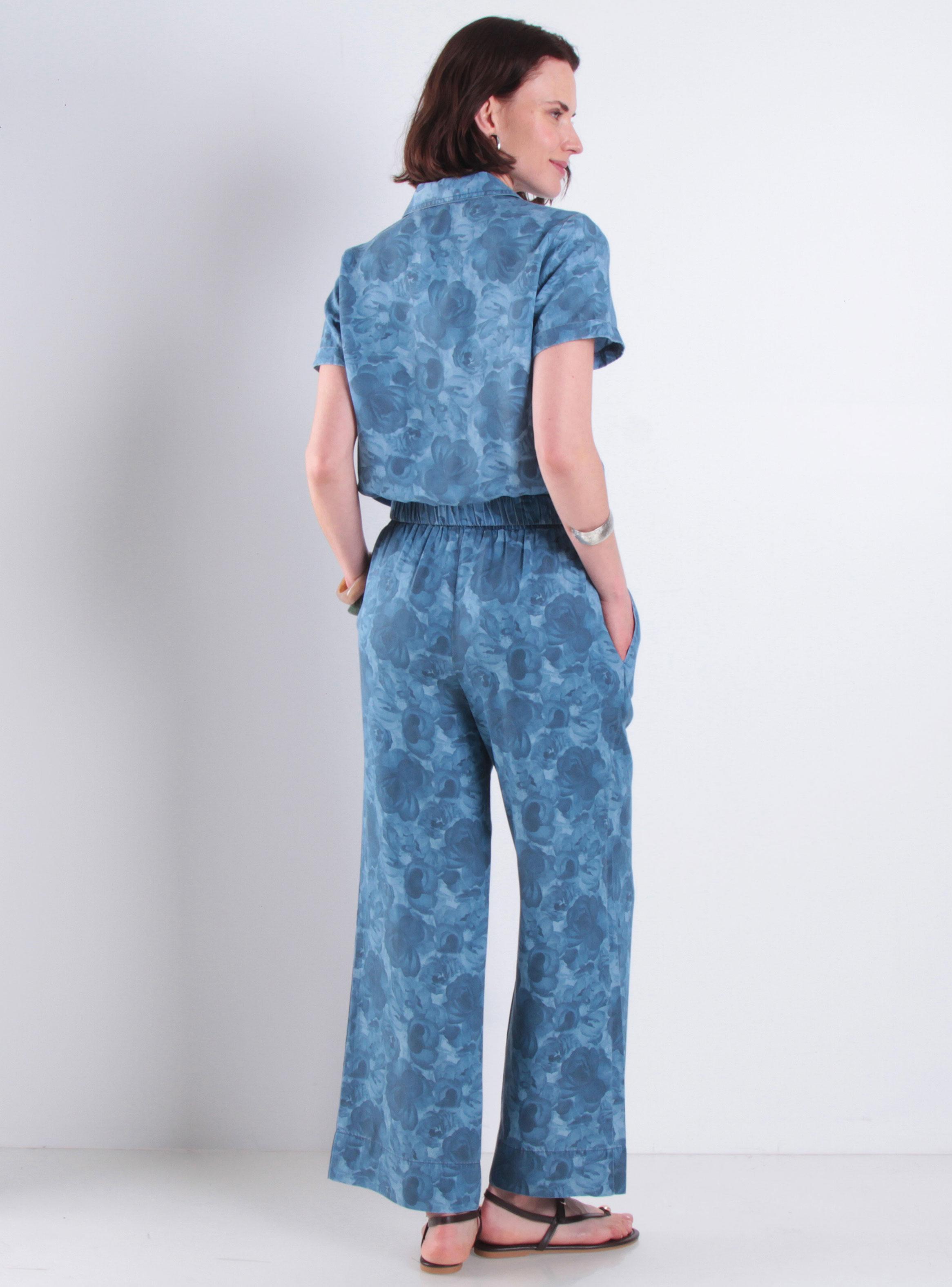 Blusa Lyocell Estampado Manga Corta con Nudo en Ruedo-4
