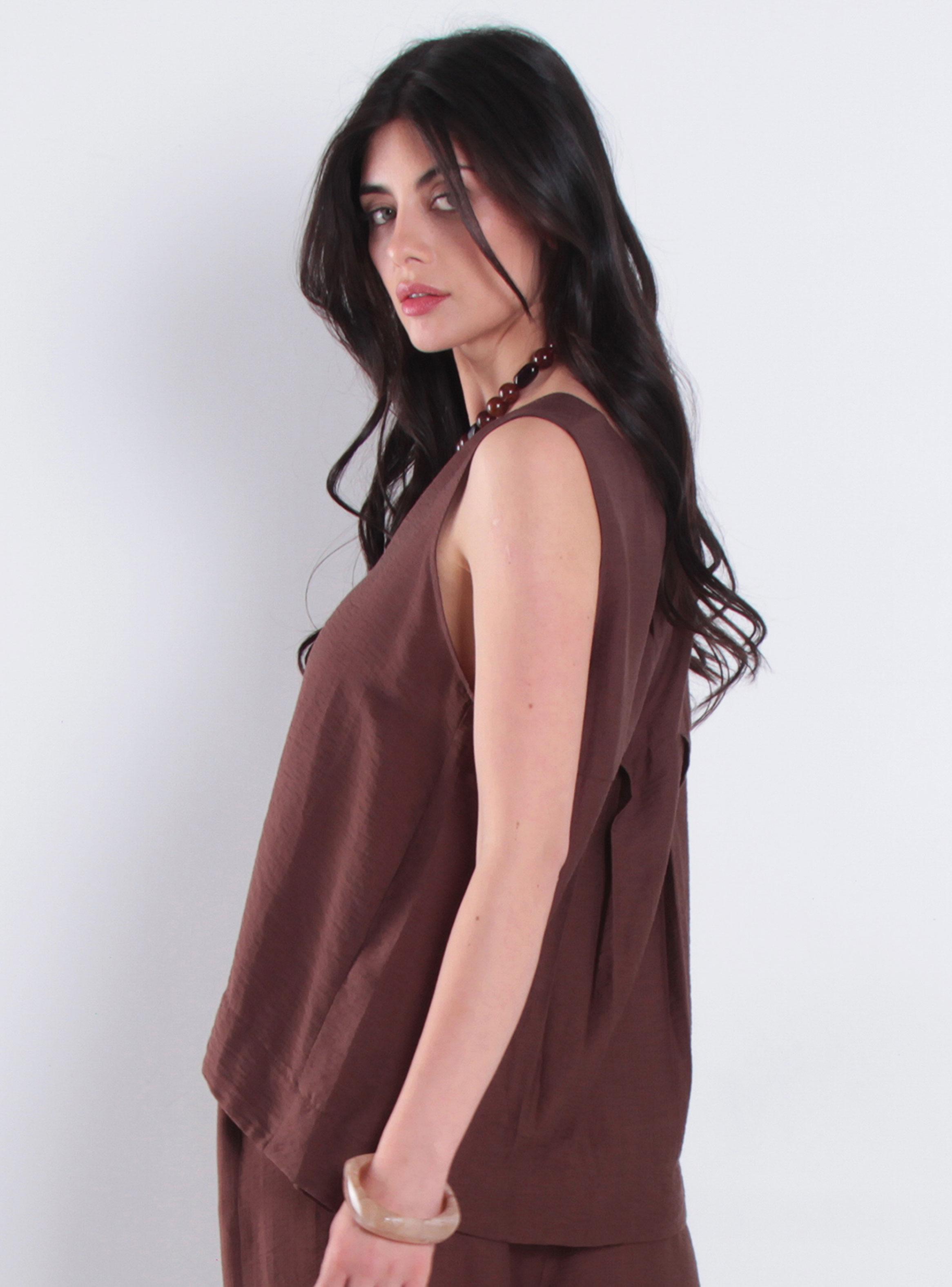 Blusa sin Manga con Escote Redondo-1