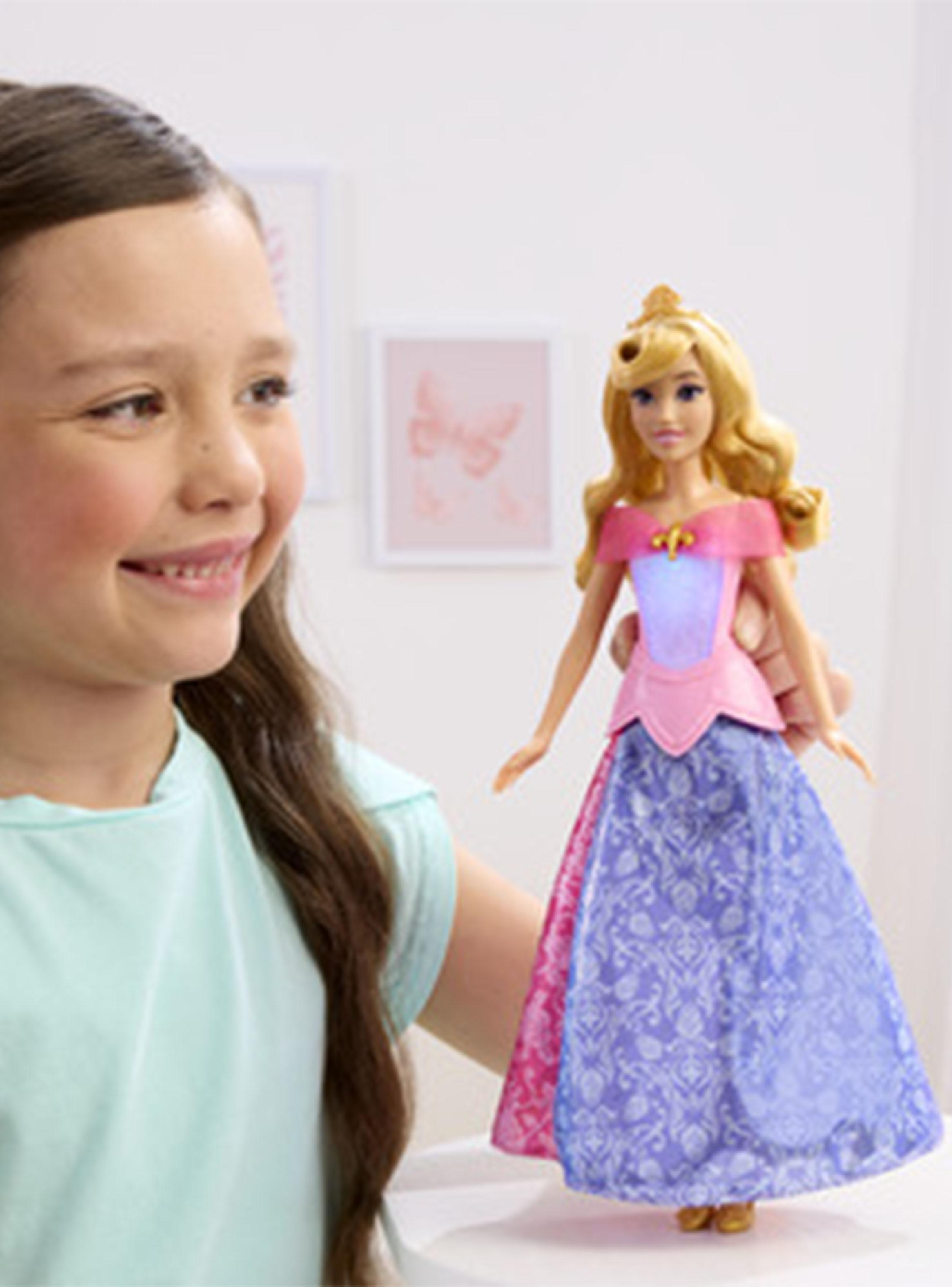 Muñeca Aurora Vestido Transformable-5