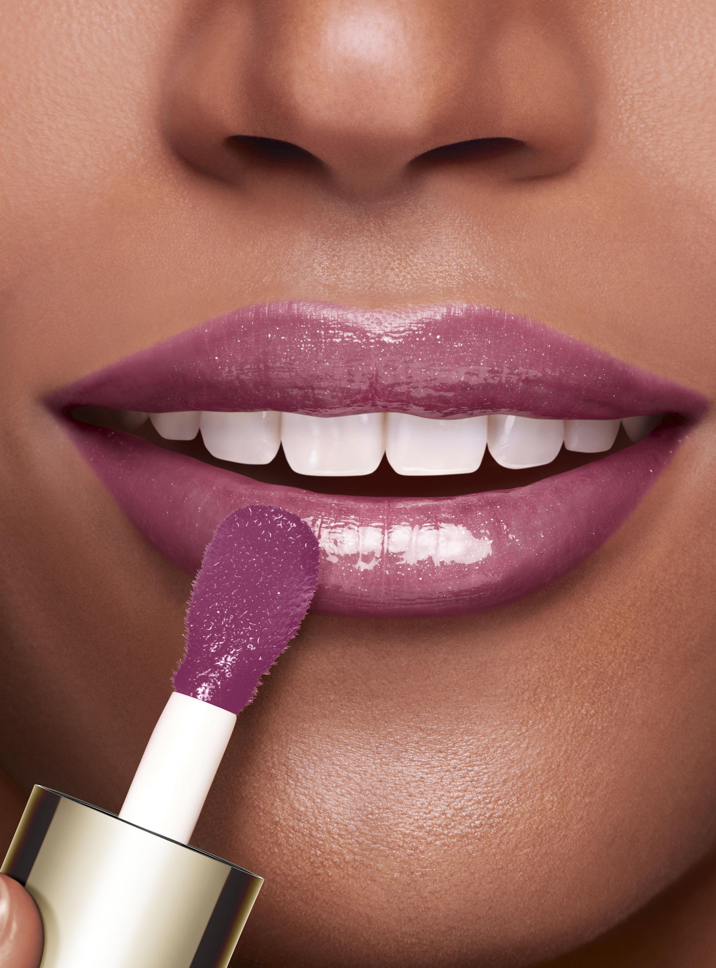 Brillo Labial Lip Gloss Comfort Oil Plum 7 ml-3