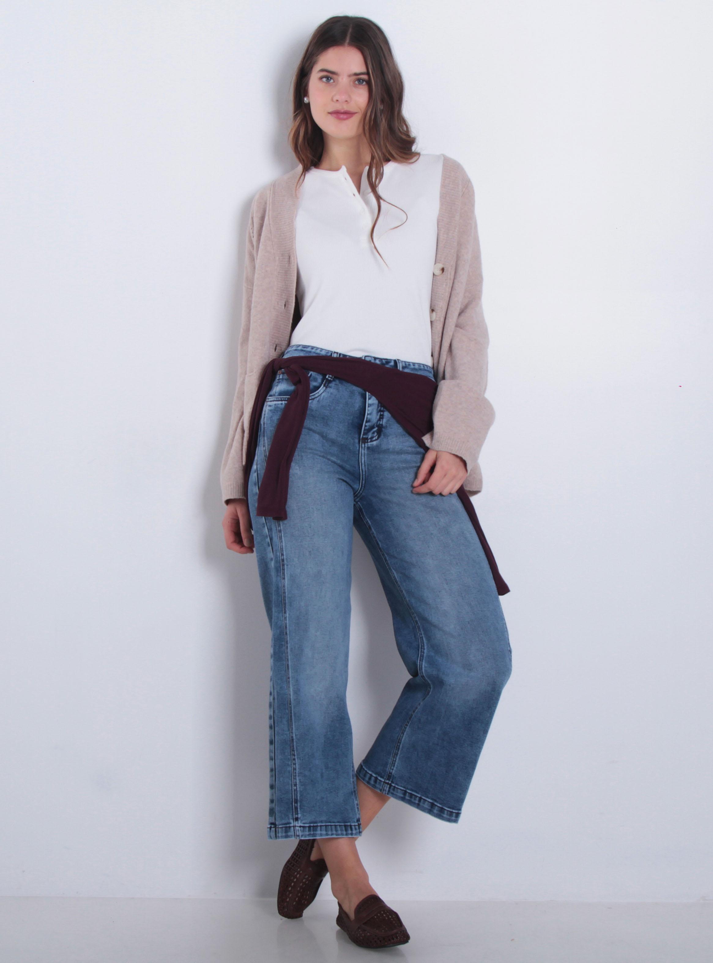 Jeans Cropped Tiro Alto Pretina con Corte Costado-3