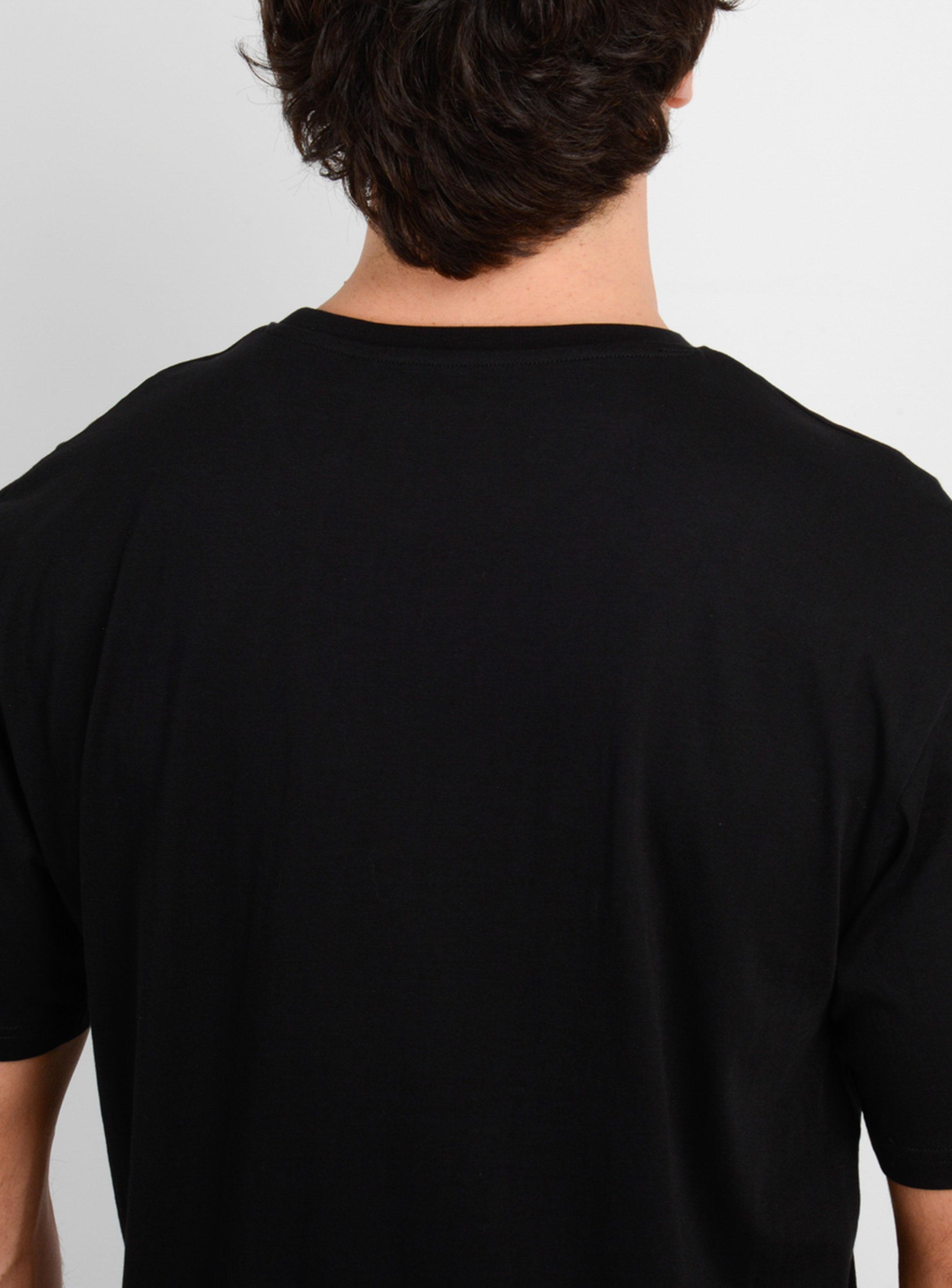 Polera Manga Corta Estampado Frontal Regular-4