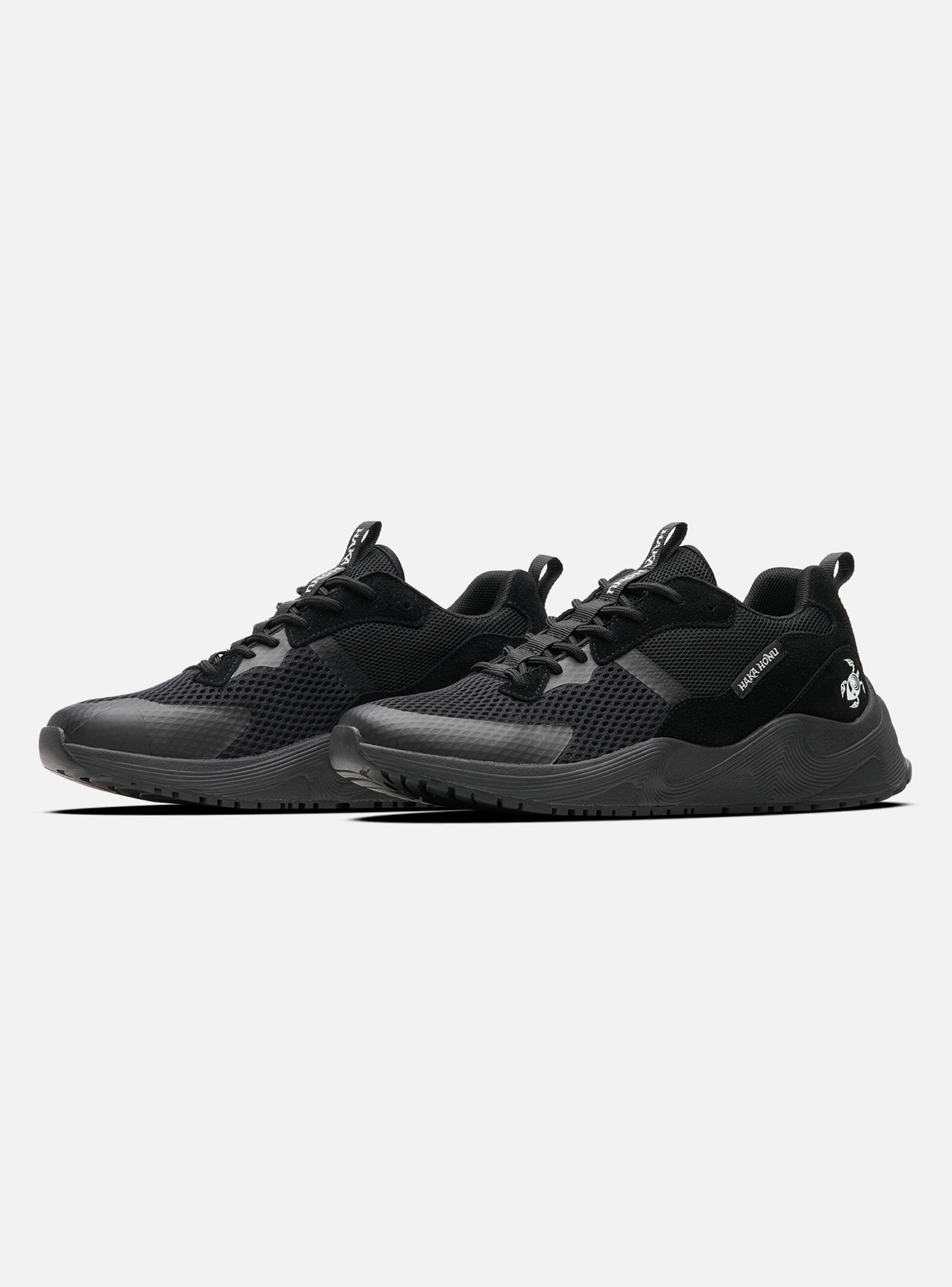 Zapatilla Urbana Patiperro Hombre Negro-1