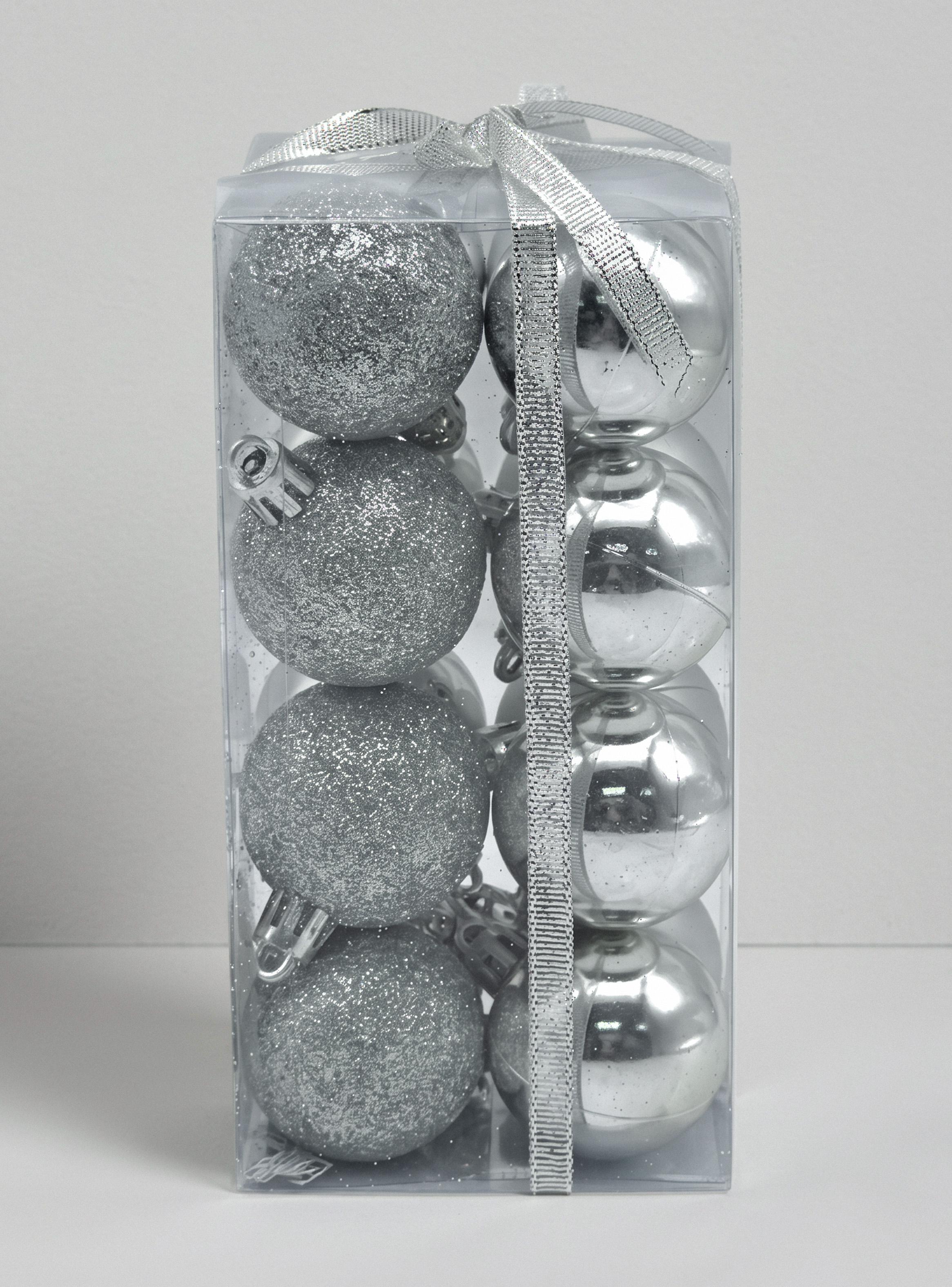 Set de 16 Esferas Navidad Plateadas 4 cm-2