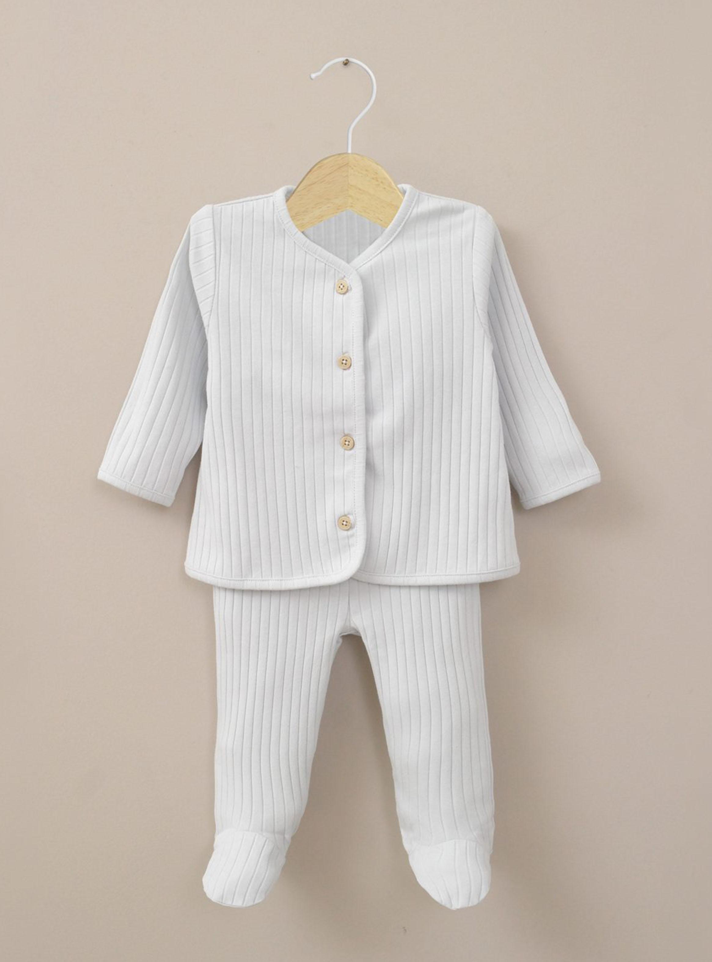 Conjunto de Clínica Niño-4
