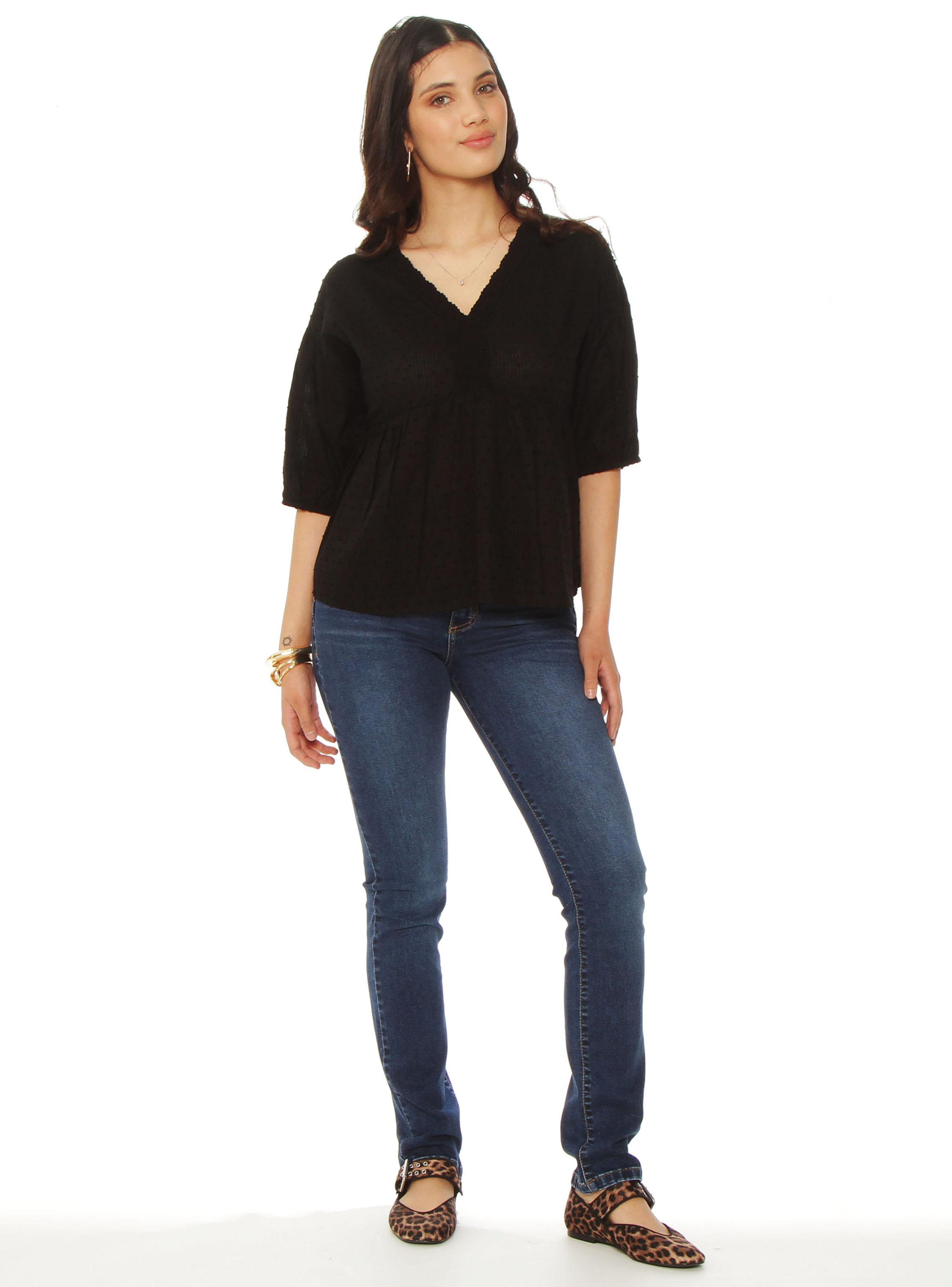 Blusa Manga Corta Brodery Escote V-3