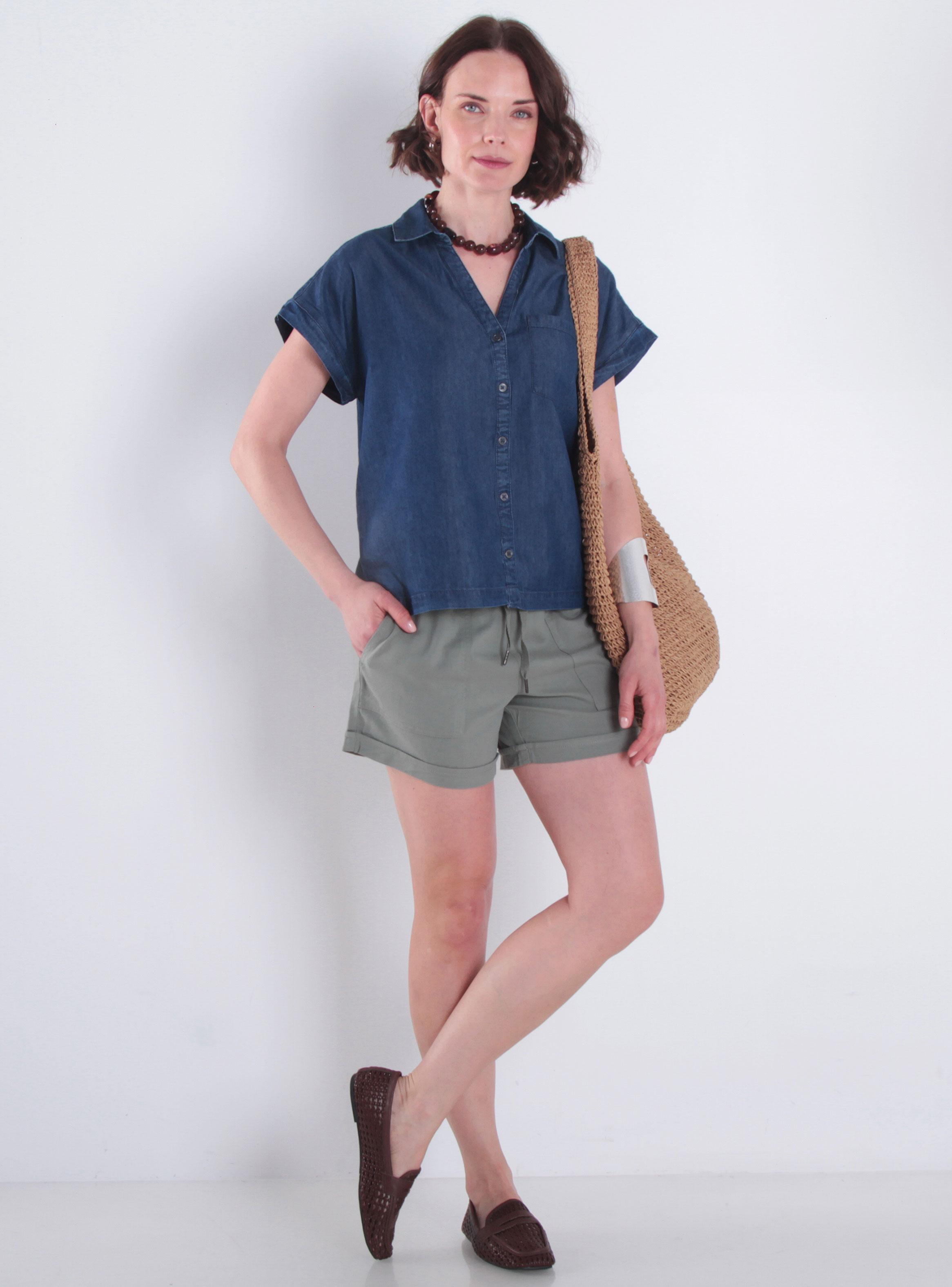 Blusa Manga Corta Denim Abotonada en Delantero Escote V-3
