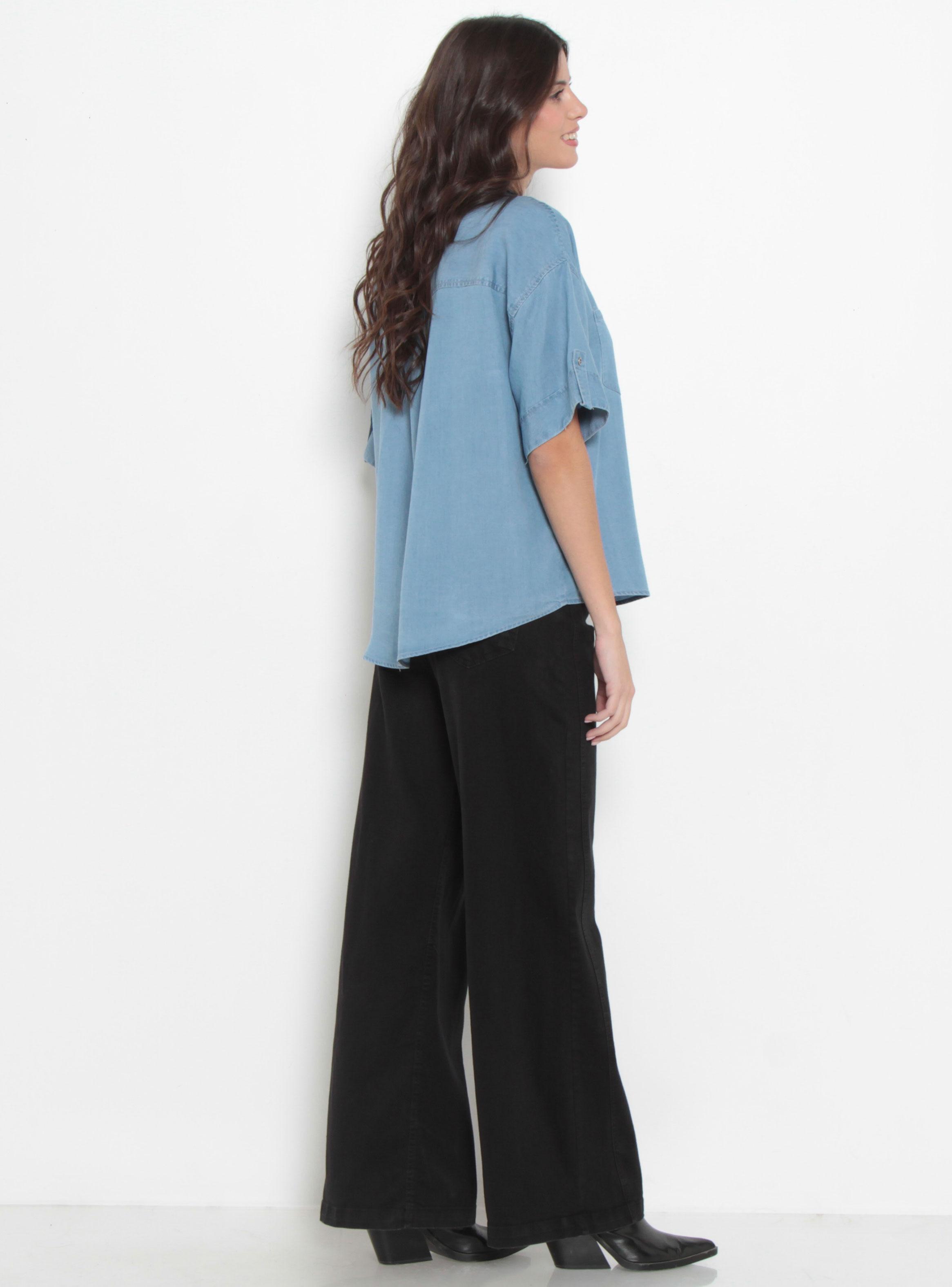 Blusa Lyocell Manga Corta con Bolsillo Escote V-4