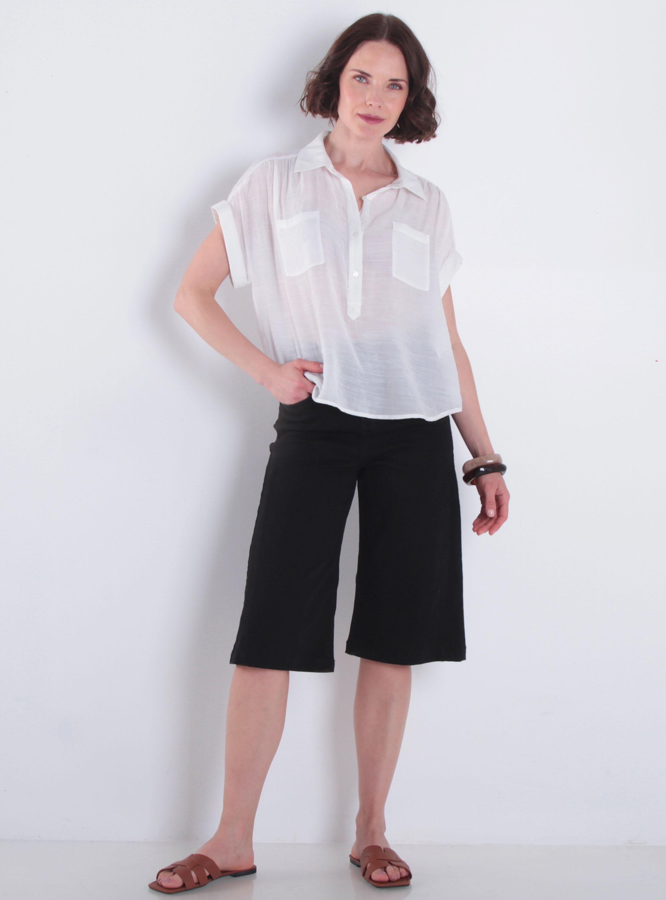 Blusa Manga Corta Abotonada en Delantero con Bolsillos-3