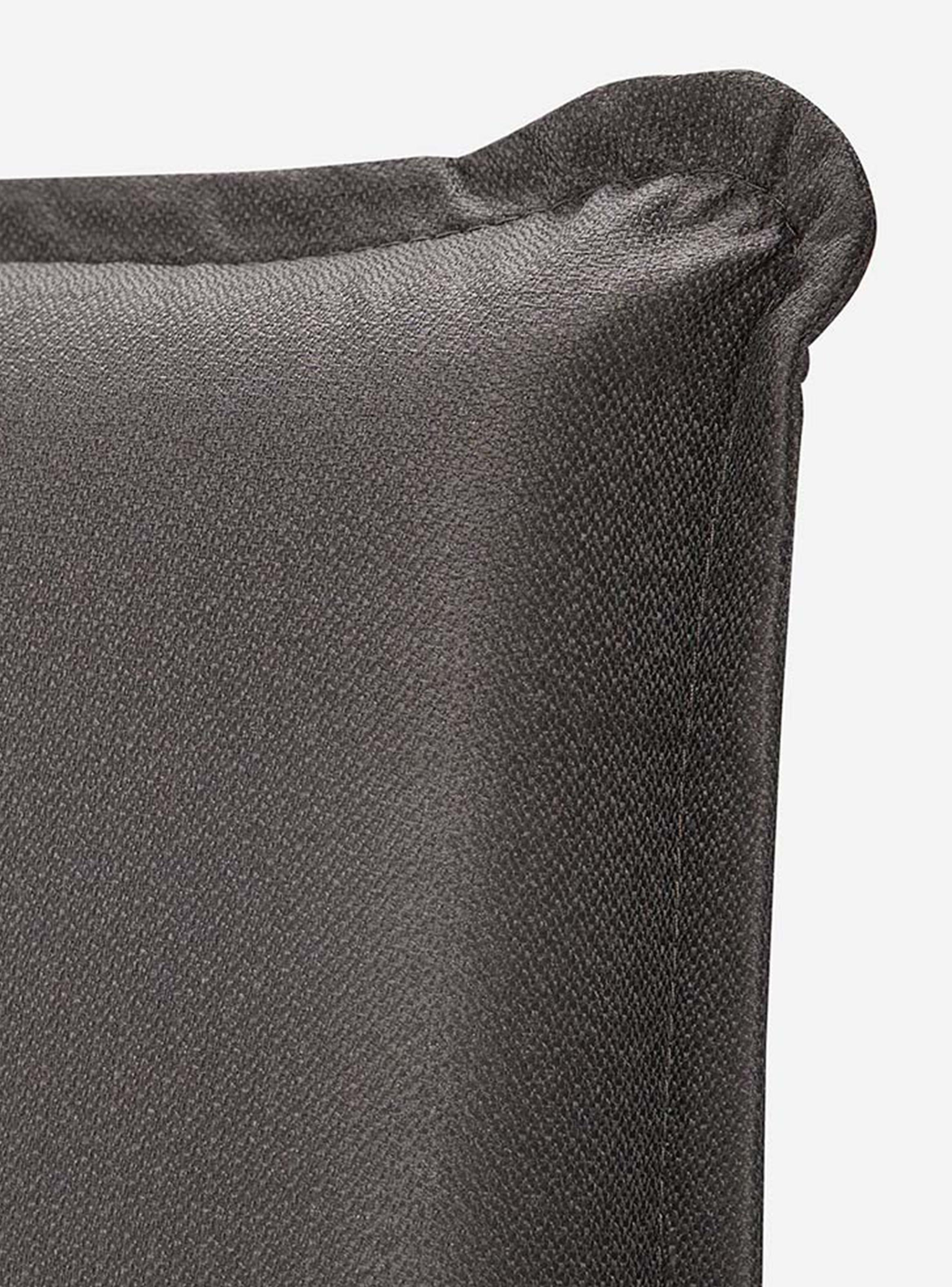 Cama Europea New style 4 2 Plazas Base Dividida + Respaldo + Veladores Maurice-5