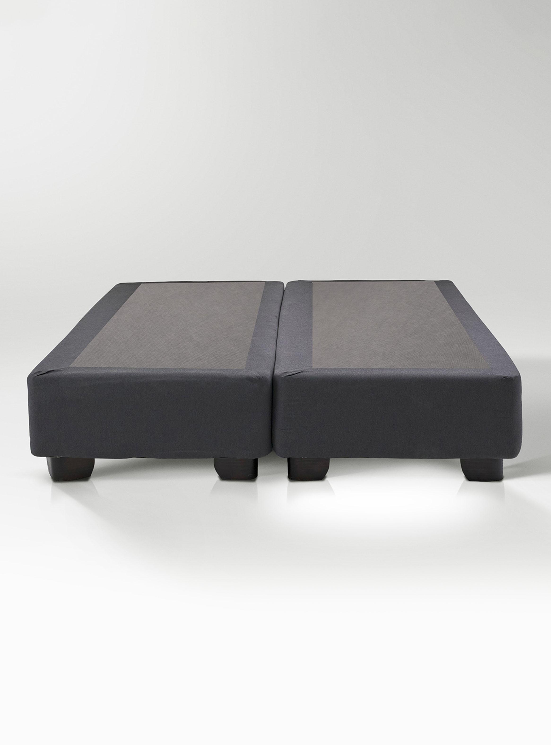 Base Americana Queen-1