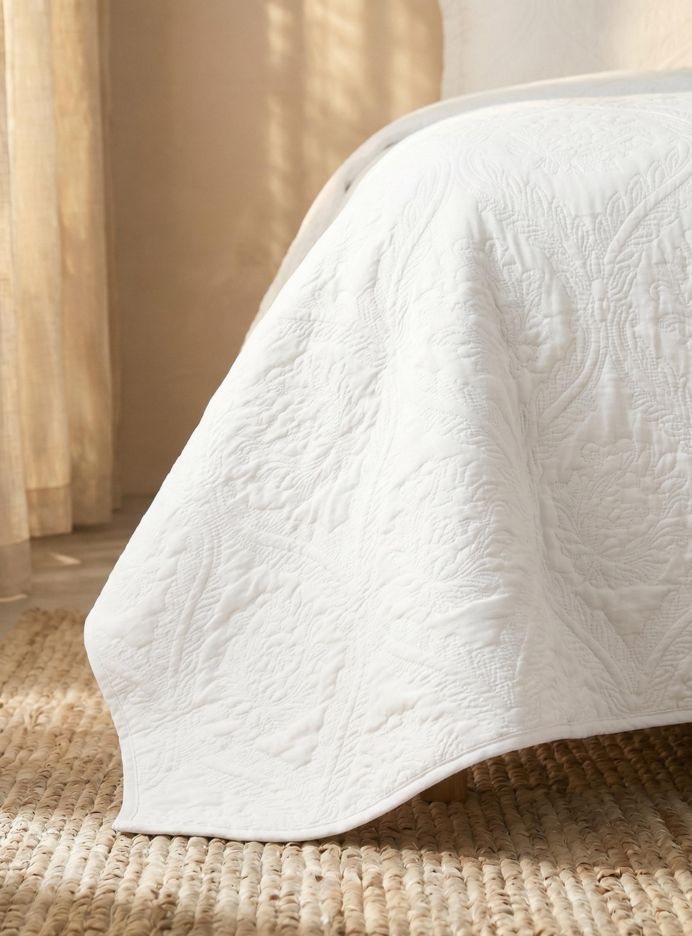 Quilt 2 Plazas Unicolor White-3