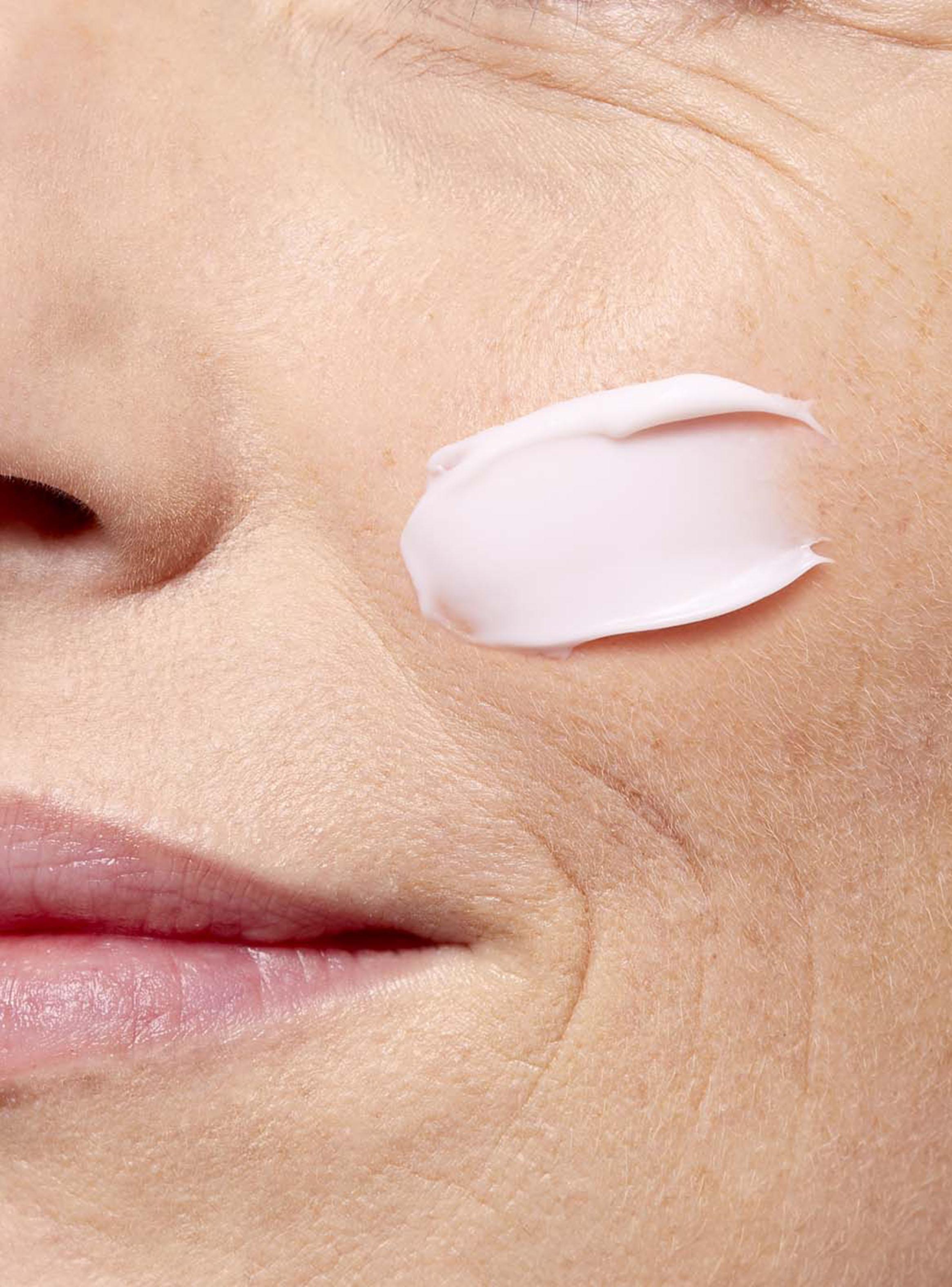 Super Restorative Day Cream All Skyn Types 50 ml-2