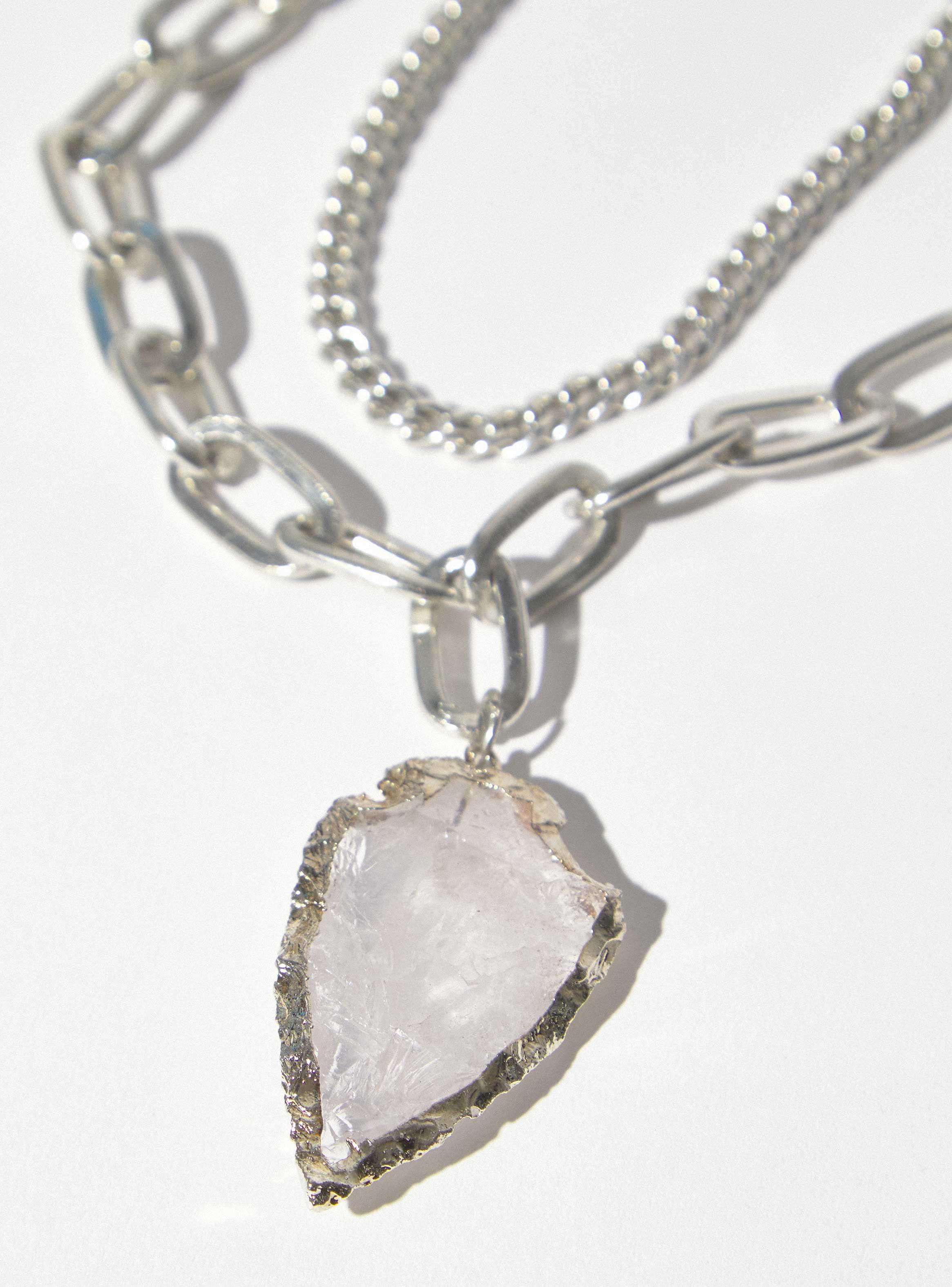 Collar Multi Cadena con Cuarzo Colgante-3