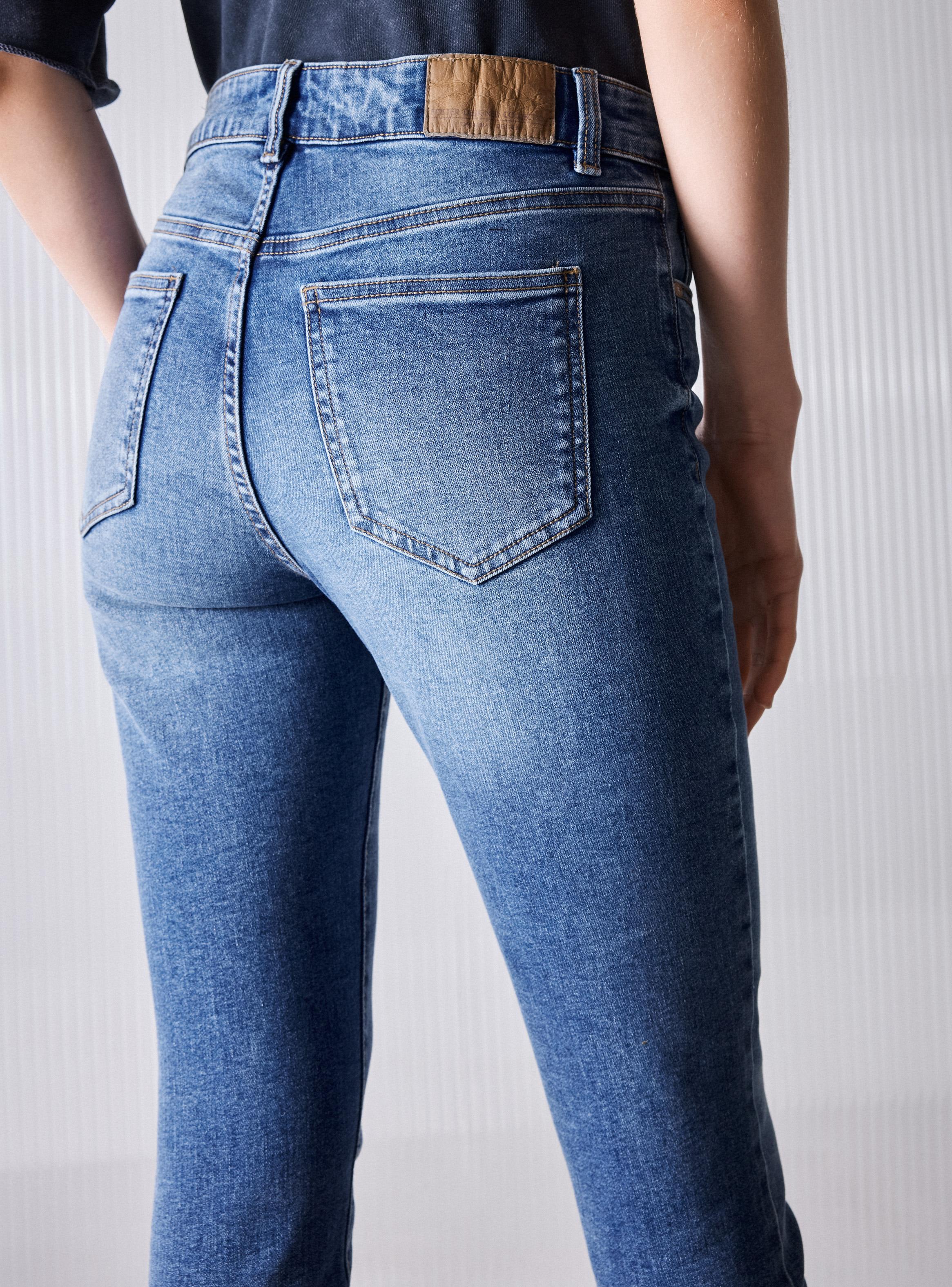 Jeans Básico 5 Bolsillos Lavado Medio-3