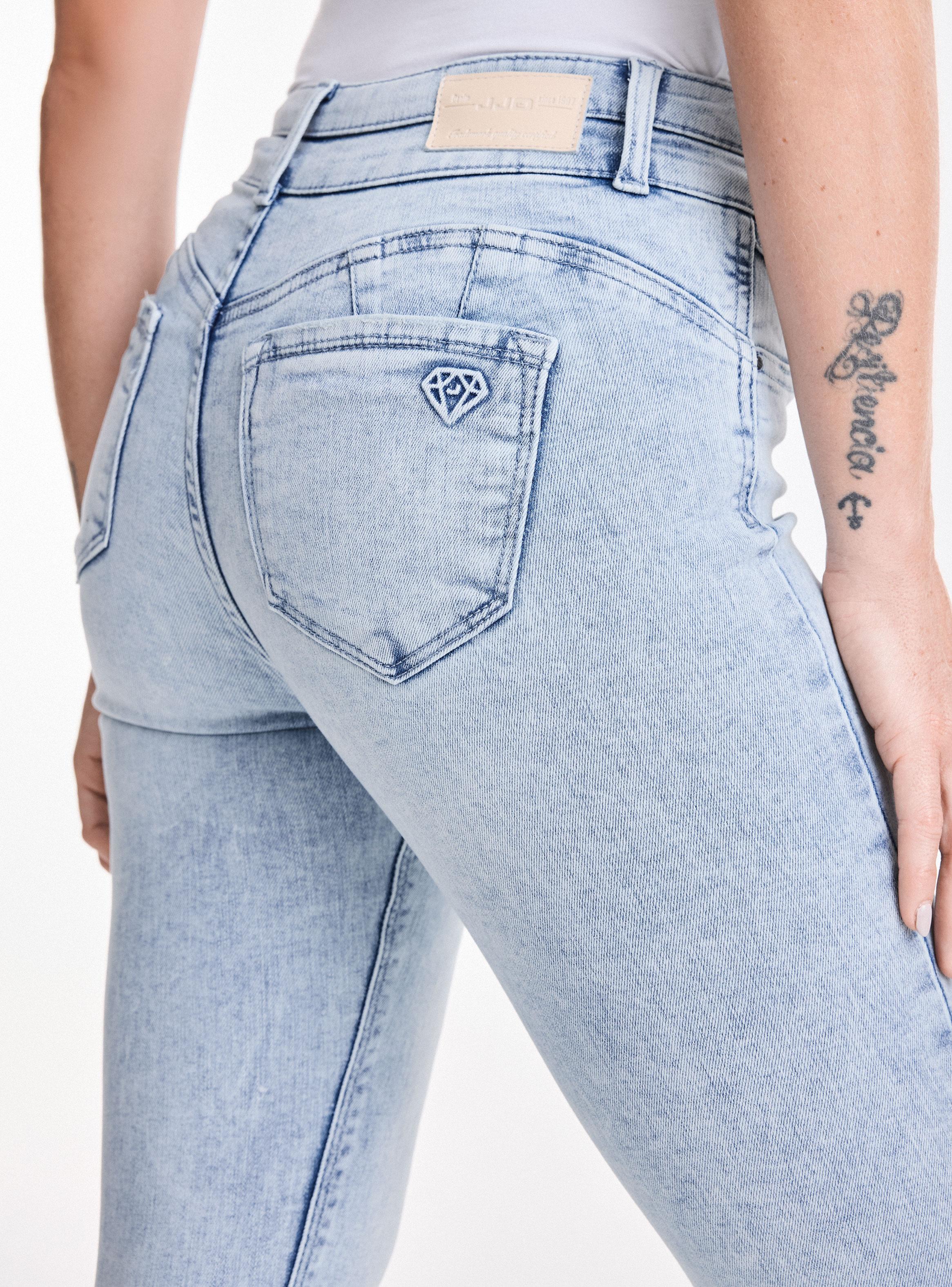 Jeans Pretina Media 2 Botones-3