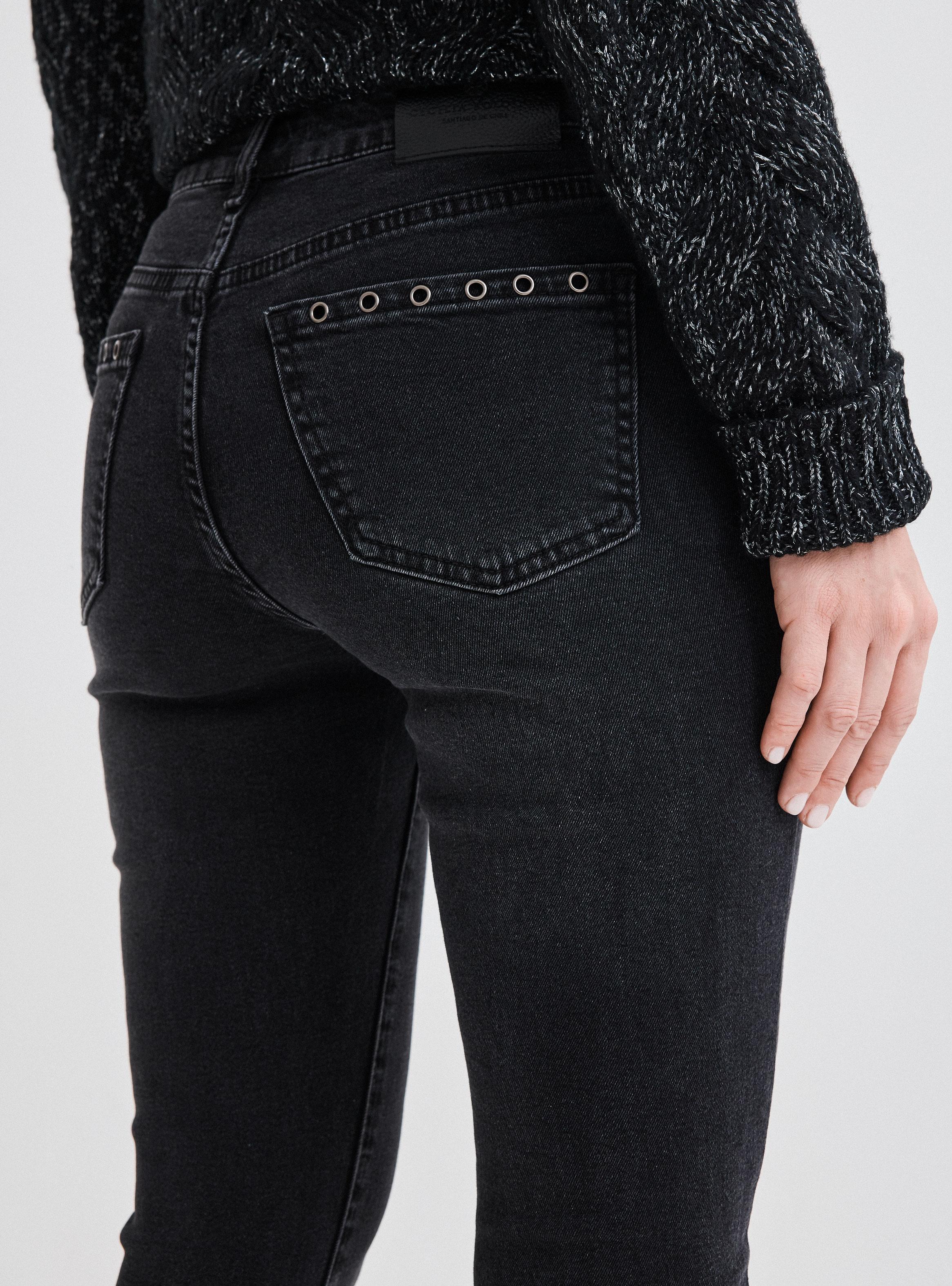 Jeans Skinny  con Tachas en Bolsillos-3