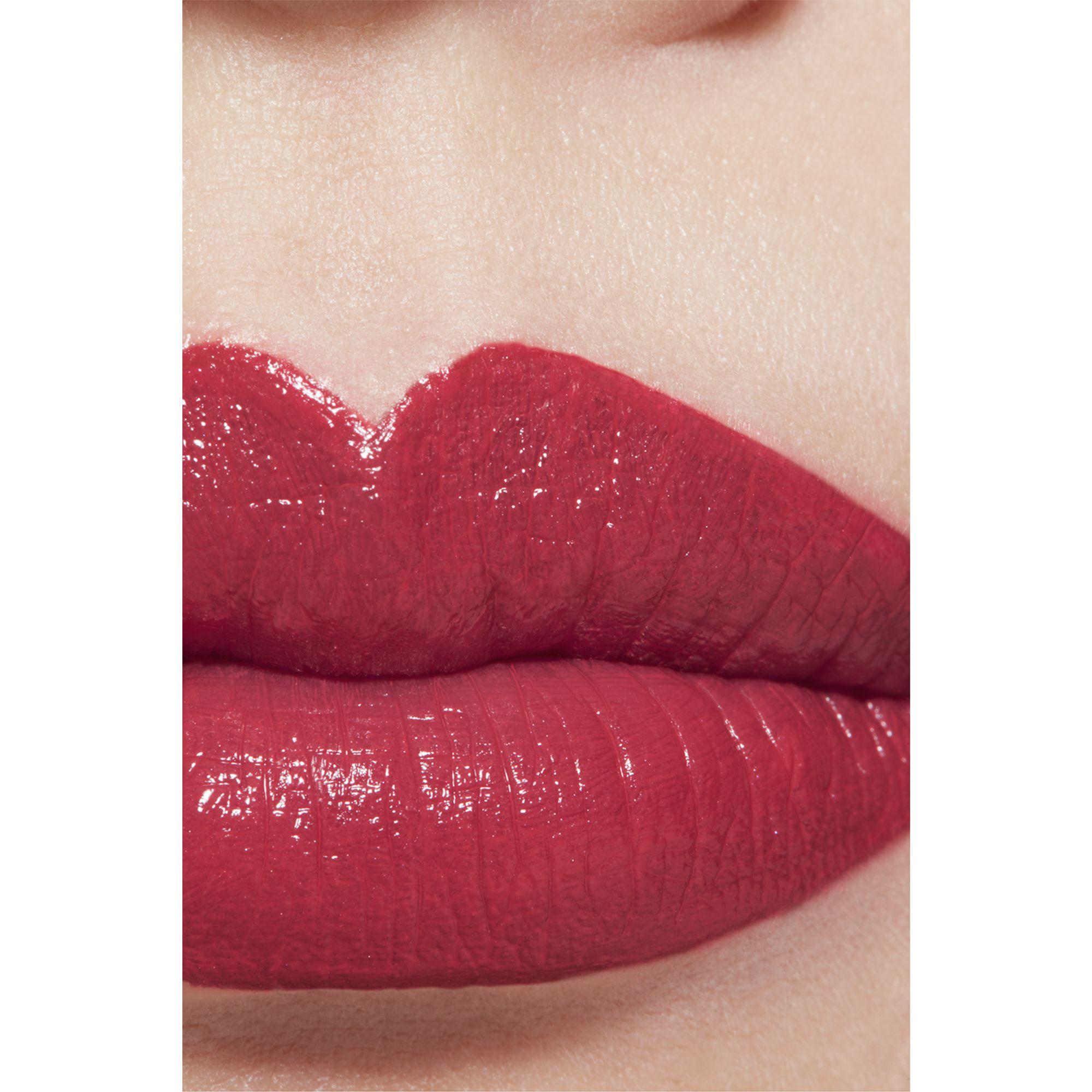 ROUGE ALLURE L'EXTRAIT Labial Alta Intensidad Tono 832 Rouge Libre-3