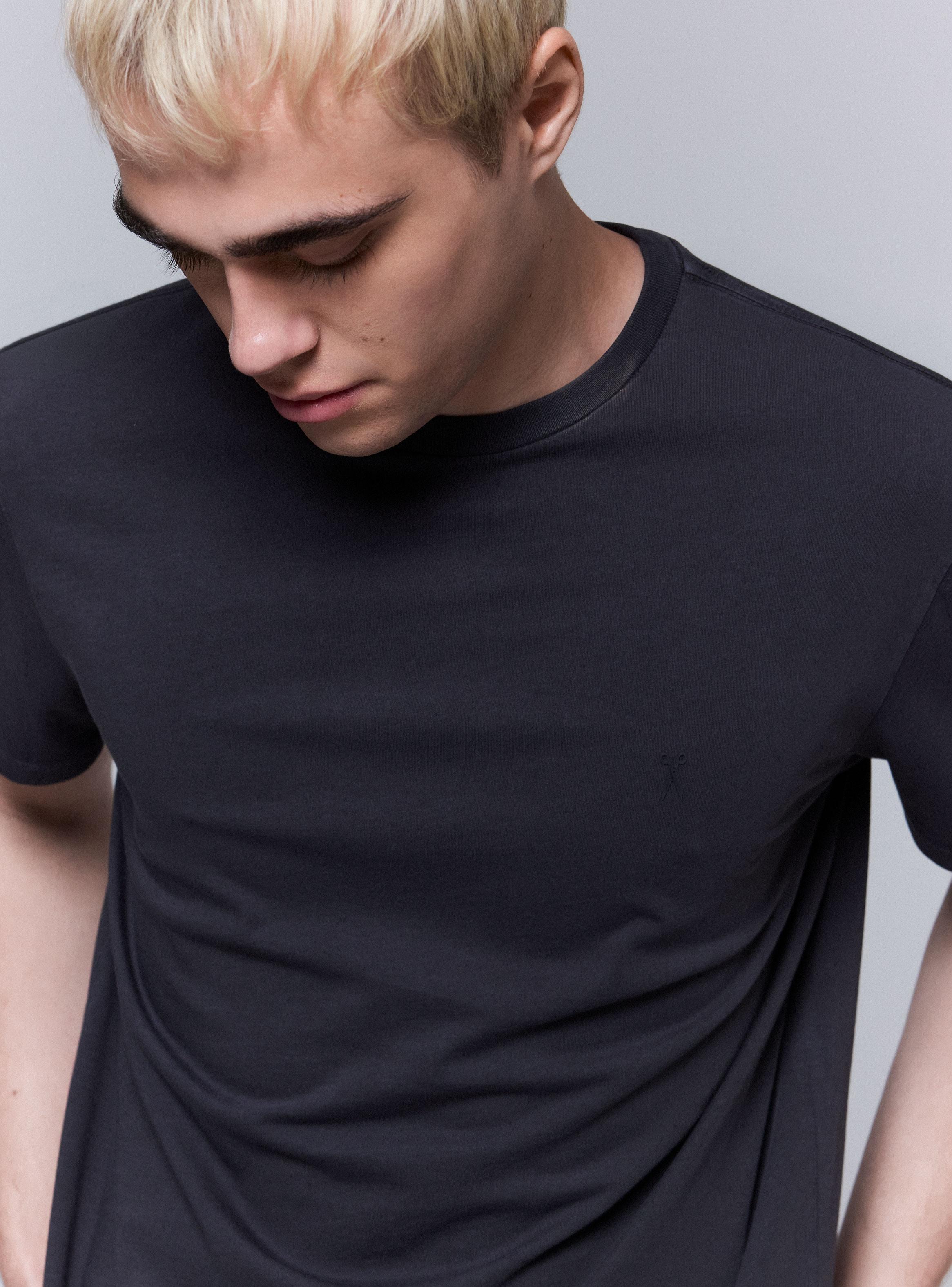 Polera Manga Corta Básica Lisa-3