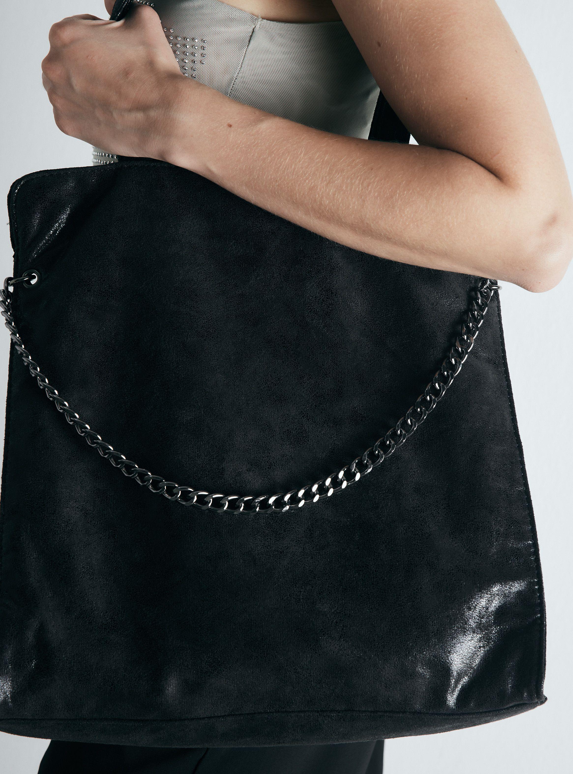 Cartera Totebag con Acabado Brillante-1
