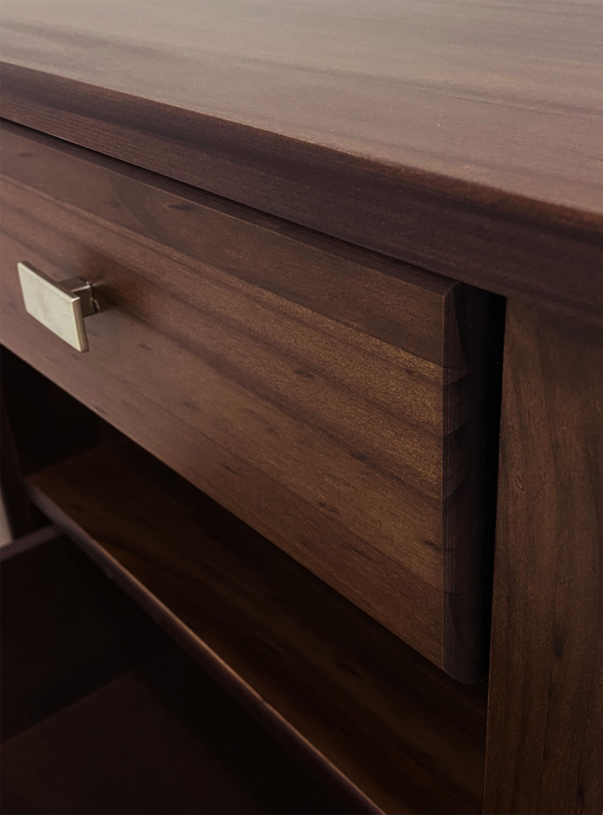 Velador Capitoné Izquierdo 2 Cajones-3