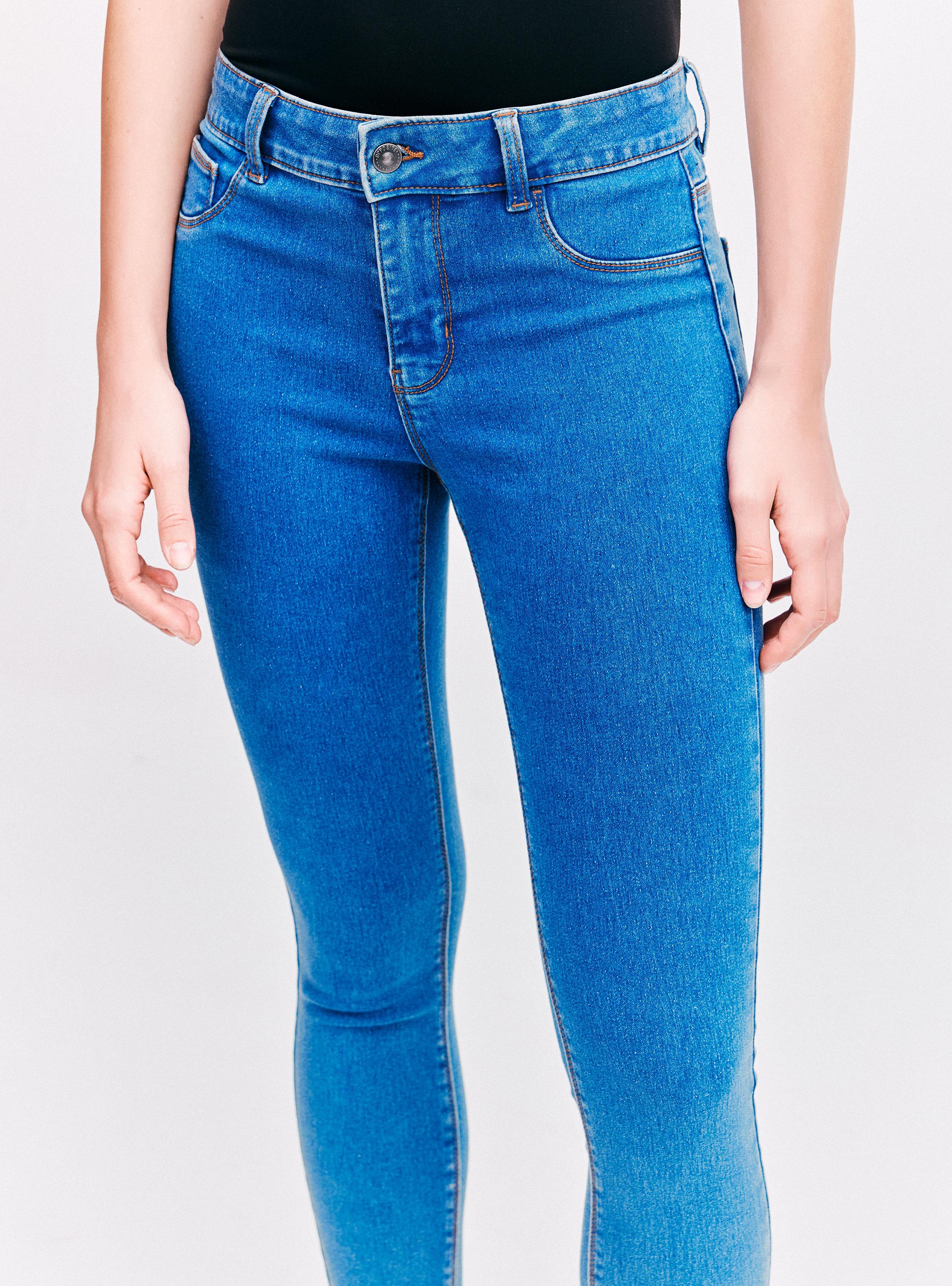 Jeans Super Skinny Básico-2
