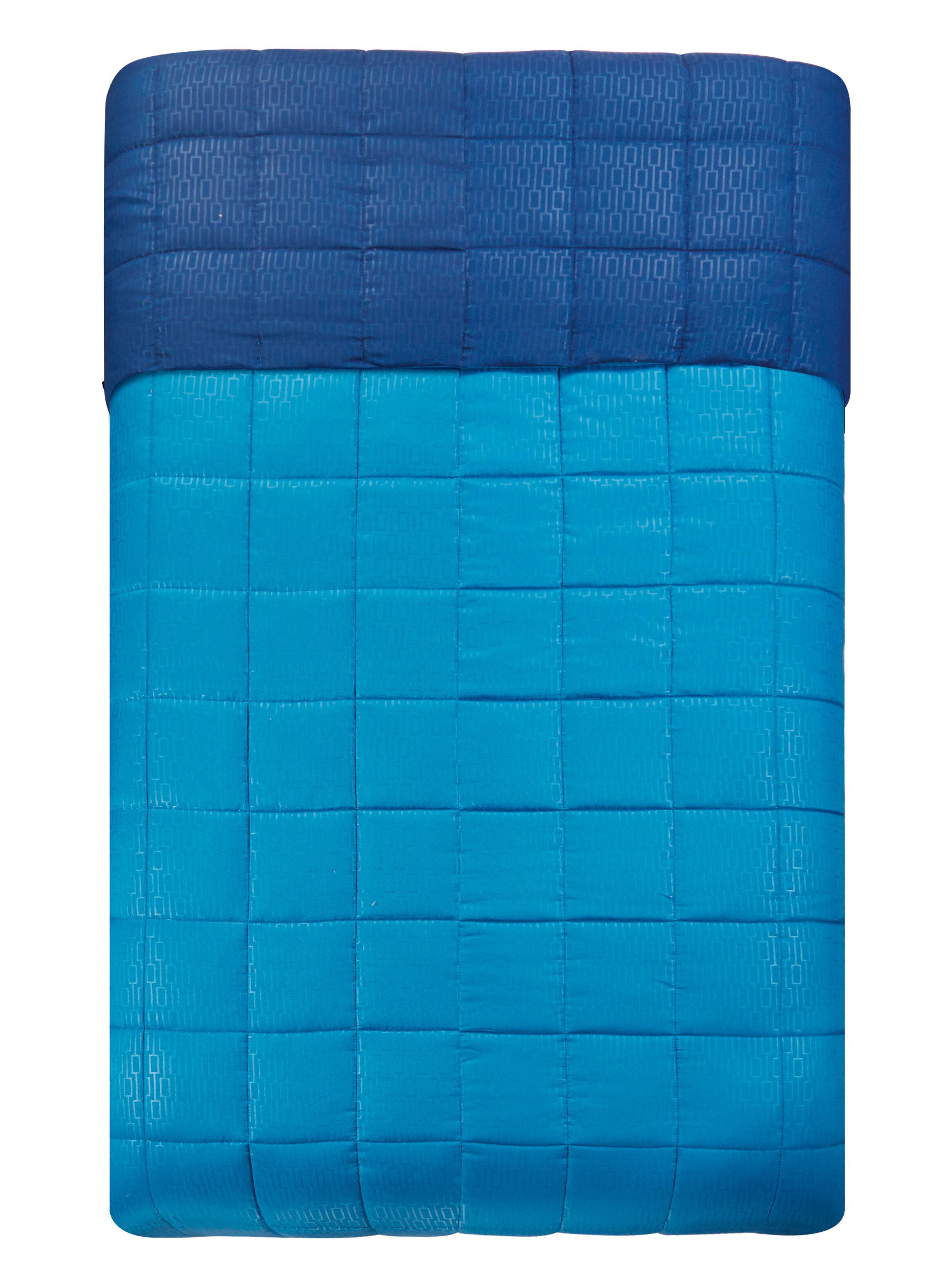 Plumón Embossed 1.5 Plazas Stylo-2